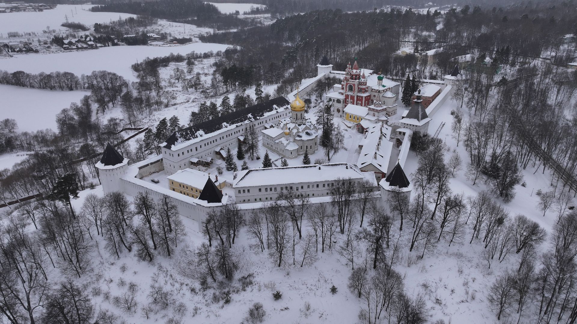 видео с коптера, звенигород, монастырь, культура,