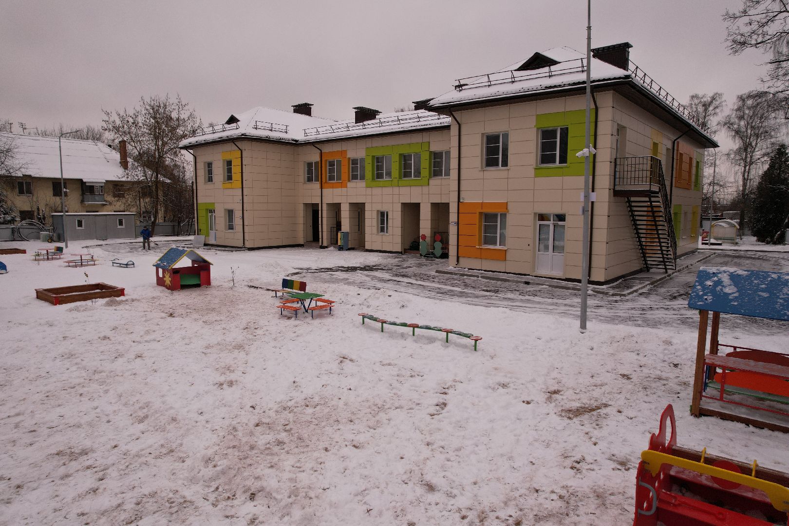 видео с коптера, щёлково, строительство, детский сад,