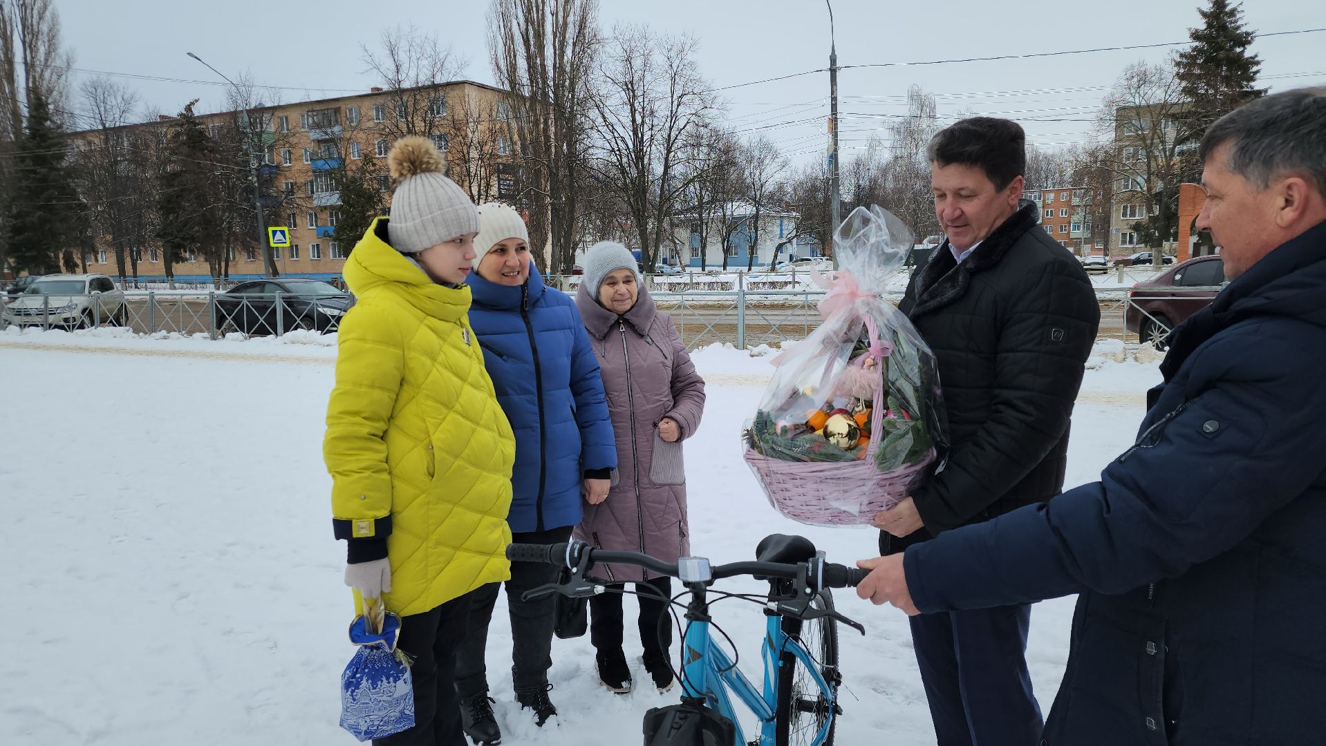 Серебряные Пруды, Елка желаний, Новый год, дети, особенные дети, губернатор Московской области, Андрей Воробьев, велосипед, мечта,
