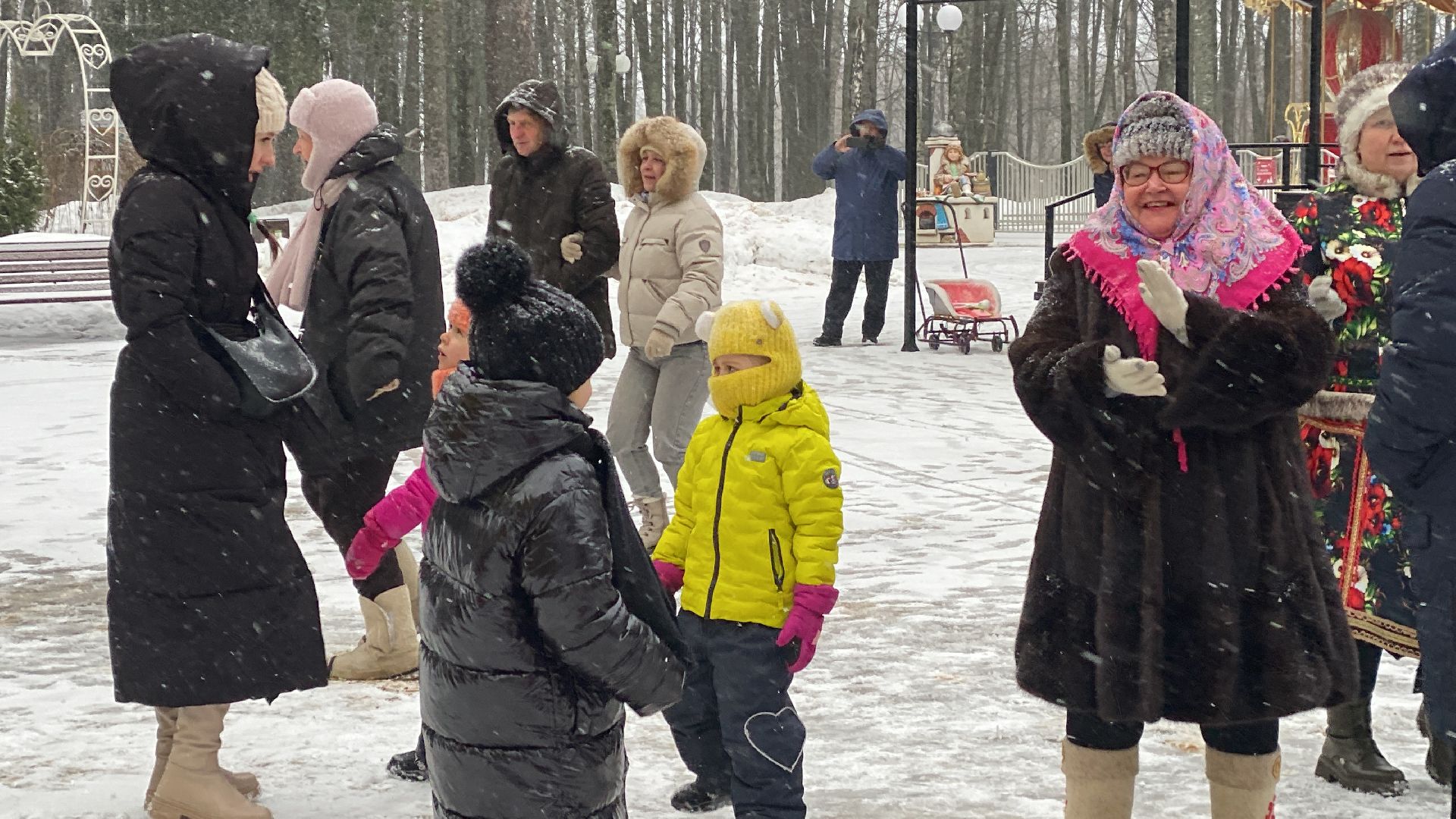 волоколамск, парк, новый год, 2024, 2024 год, праздник, праздники, праздничная программа, праздничное настроение, зима в подмосковье,
