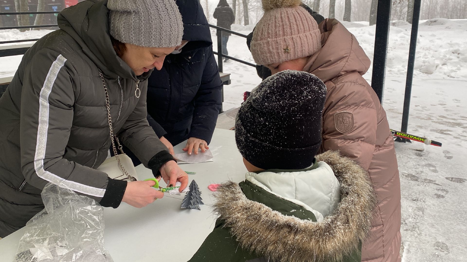 волоколамск, парк, новый год, 2024, 2024 год, праздник, праздники, праздничная программа, праздничное настроение, зима в подмосковье,