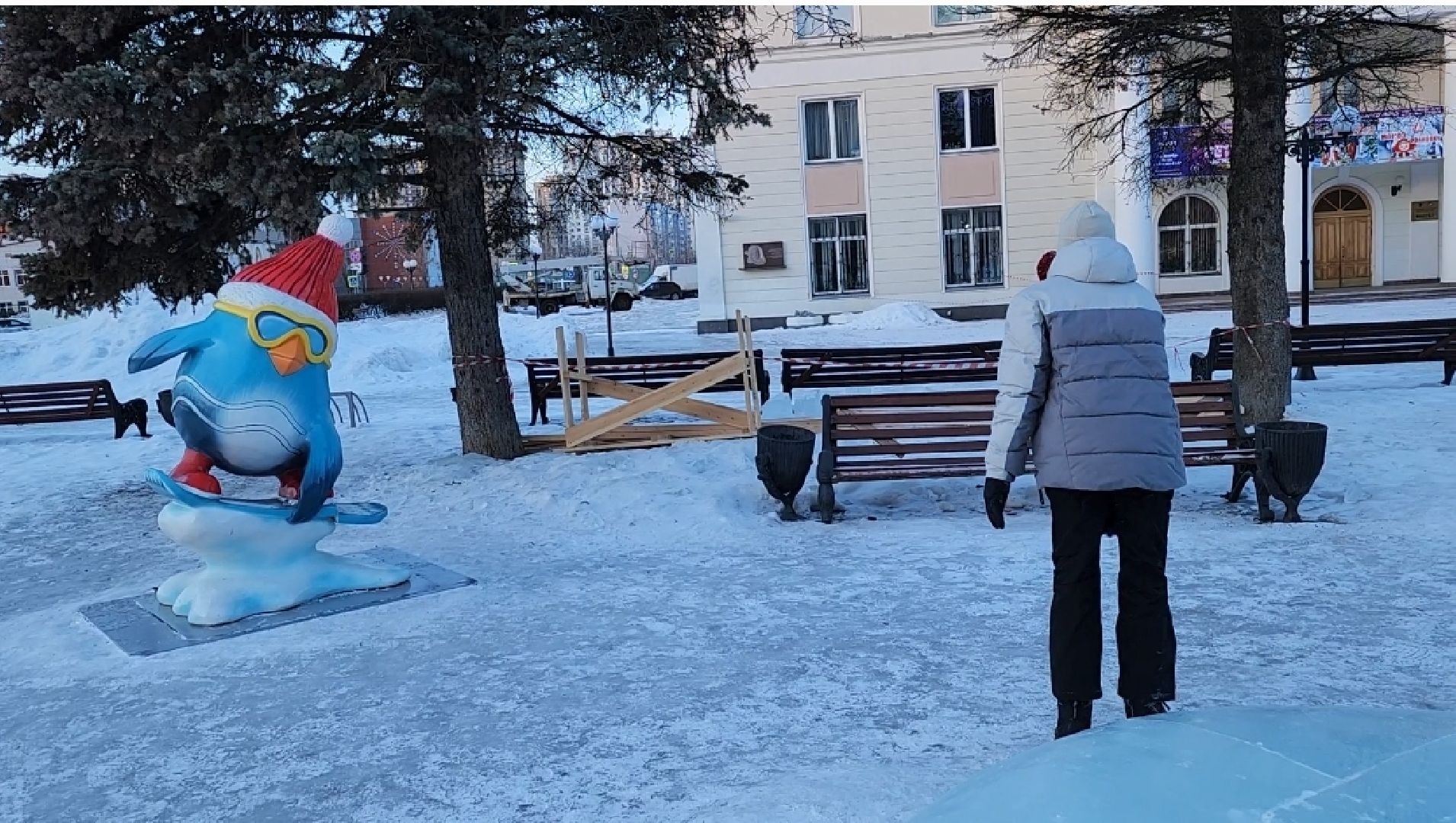 долгопрудный, ледяная горка, лабиринт, дети, площадь Собина,