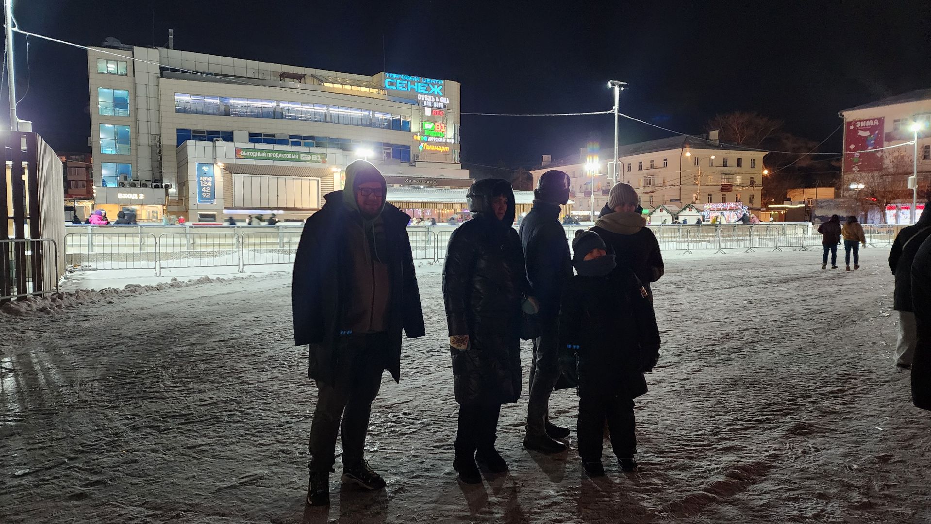 Солнечногорск, культура, спектакль, уличный театр, зима в подмосковье,