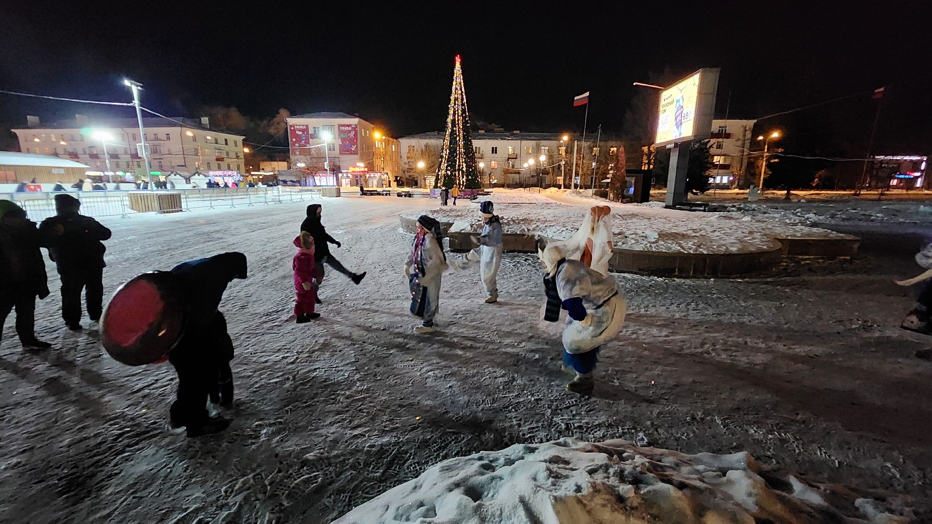 Солнечногорск, культура, спектакль, уличный театр, зима в подмосковье,