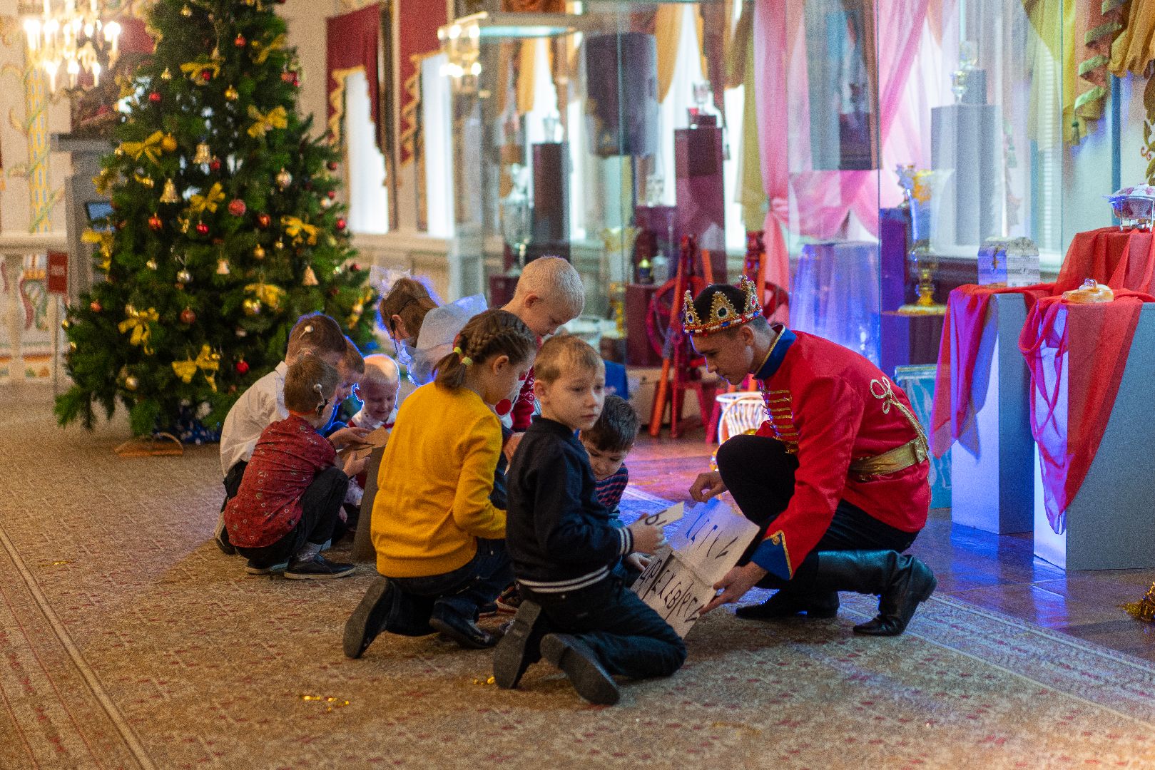 Егорьевск, музей, сказка, меолинскаяшаль, мерлинская, новый год, дед мороз, снегурочка, утренник, праздник,
