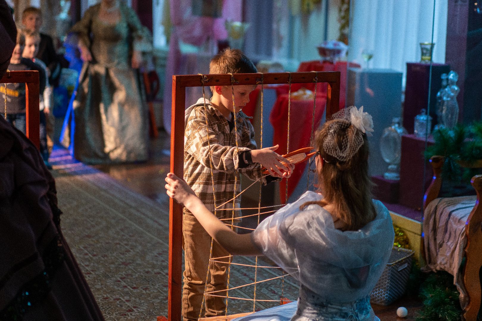 Егорьевск, музей, сказка, меолинскаяшаль, мерлинская, новый год, дед мороз, снегурочка, утренник, праздник,