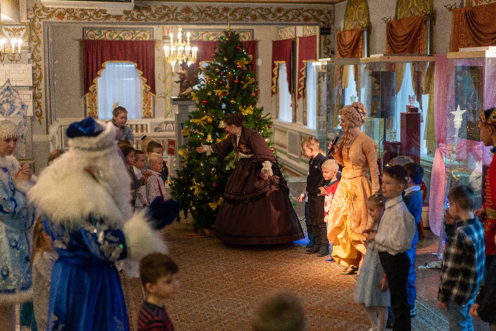Егорьевск, музей, сказка, меолинскаяшаль, мерлинская, новый год, дед мороз, снегурочка, утренник, праздник,