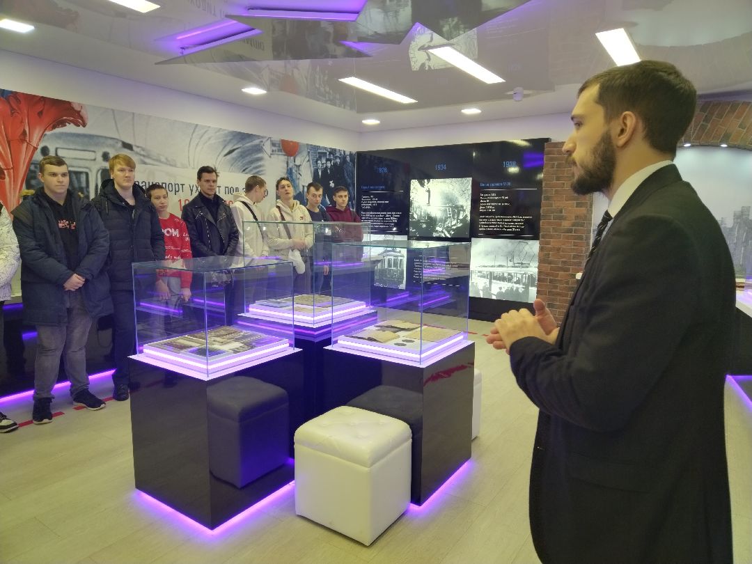 Трансмашхолдинг, Метровагонмаш, завод, студенты, колледж