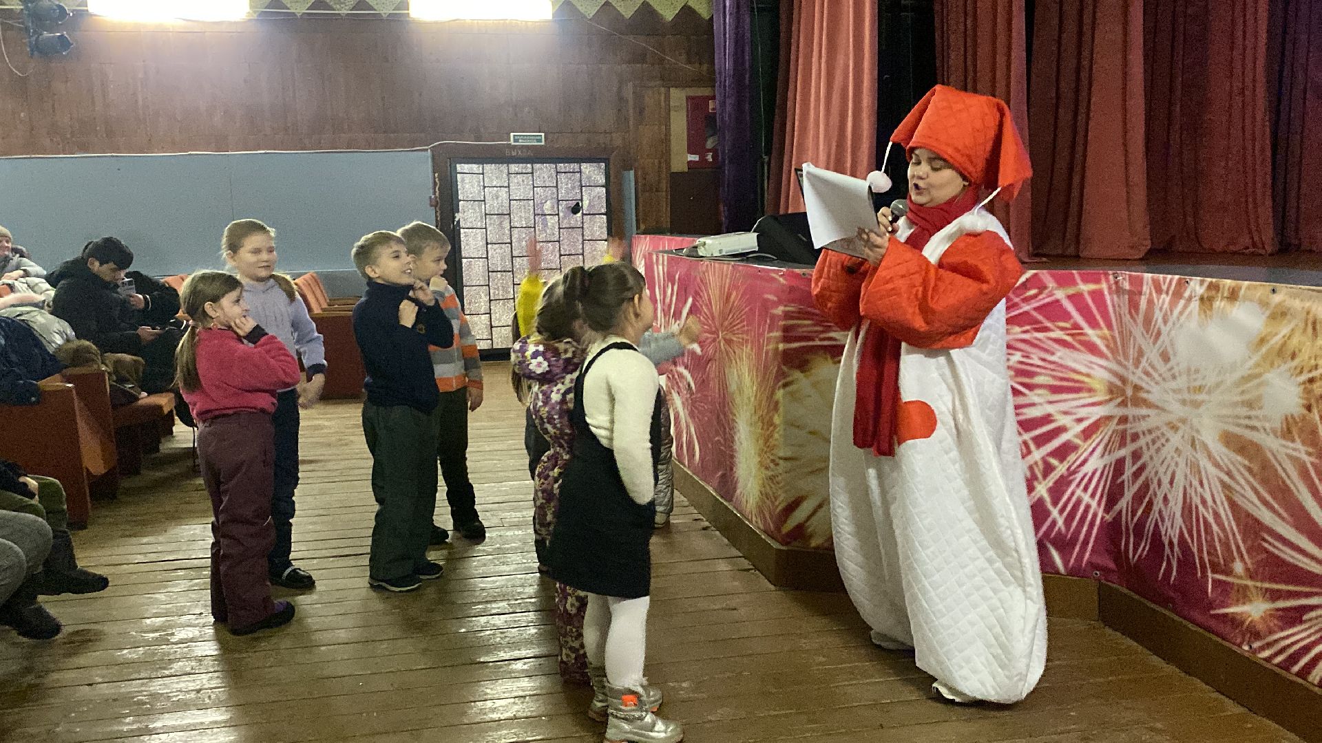 волоколамск, культура, культура для школьников, дом культуры, праздник, дед мороз, конкурс,