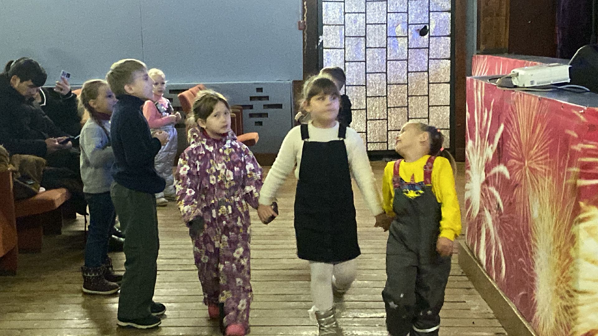 волоколамск, культура, культура для школьников, дом культуры, праздник, дед мороз, конкурс,