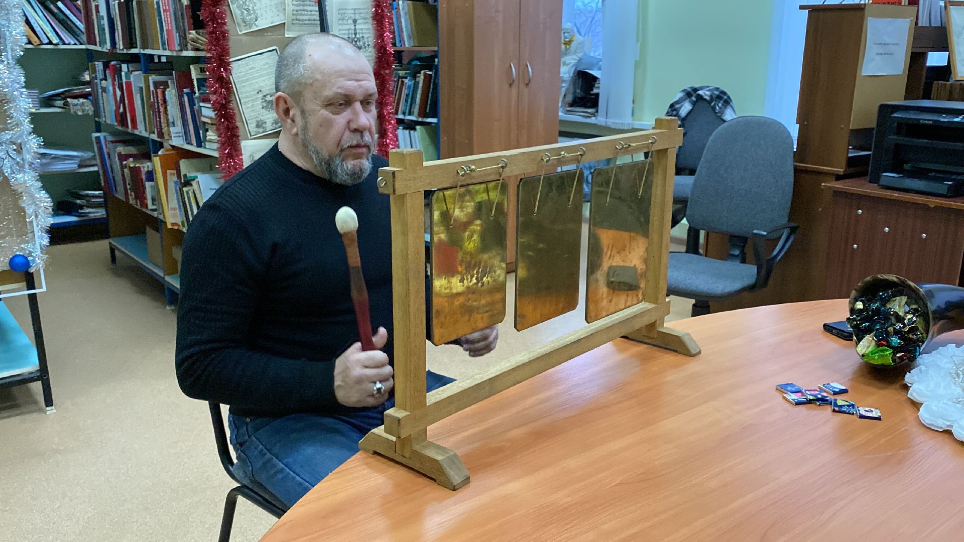 волоколамск, волоколамский кремль, библиотека, музыка, музыкальные инструменты, история, история россии,