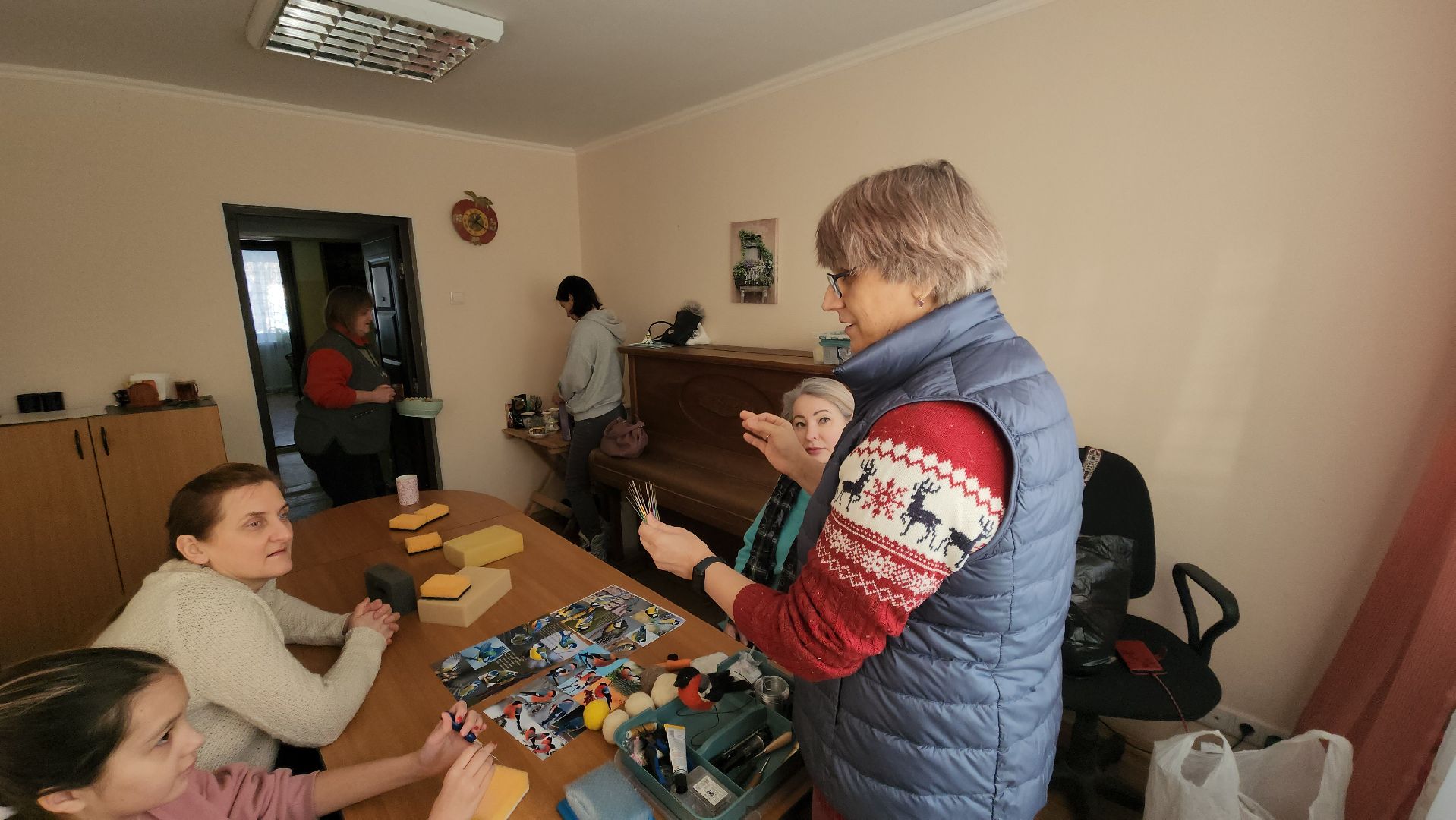 Город-сад, занятия, валяние из сухой шерсти, Канышева, Пушкарева,