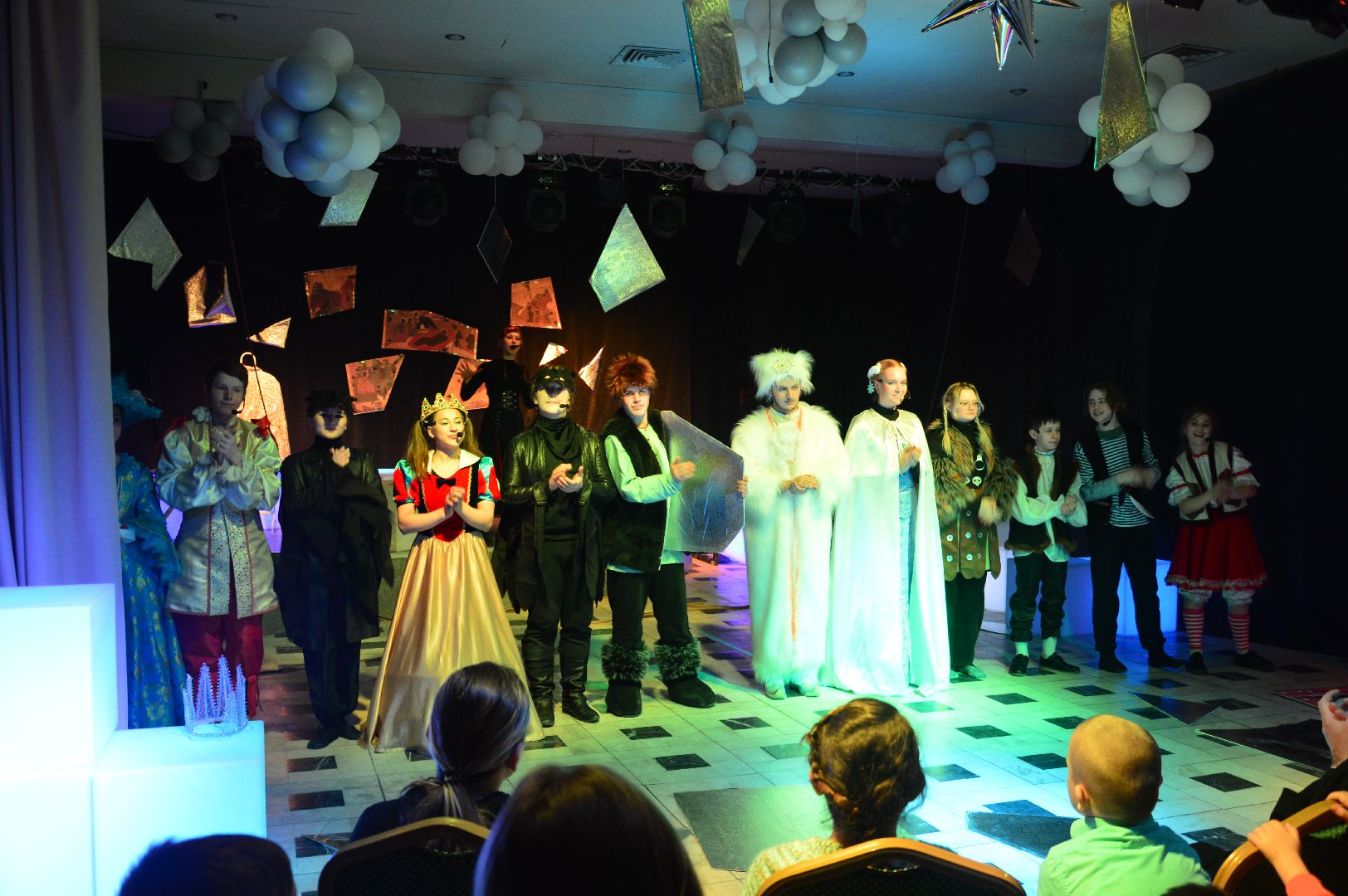 шатура, городской дом культуры, городской округ культура, городской округ люди, спектакль, сцена, рождество, нариманова, дорога в рождество, 2024, новый год,