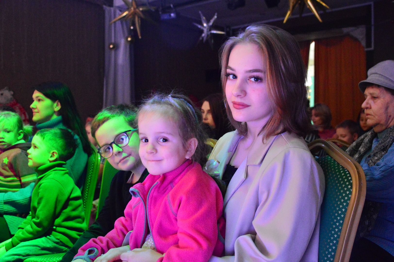 шатура, городской дом культуры, городской округ культура, городской округ люди, спектакль, сцена, рождество, нариманова, дорога в рождество, 2024, новый год,