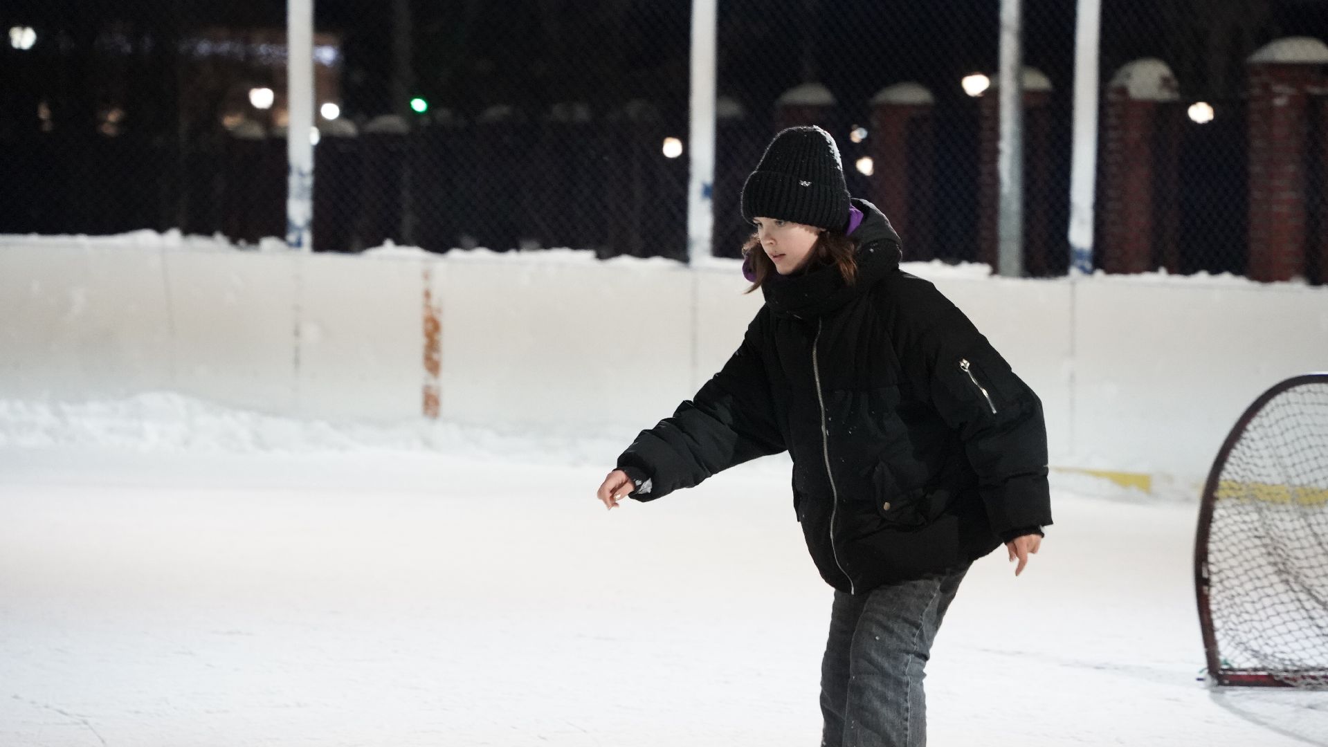 Рошаль, каток, зима в Подмосковье, СКЦ рошаль, спорт,