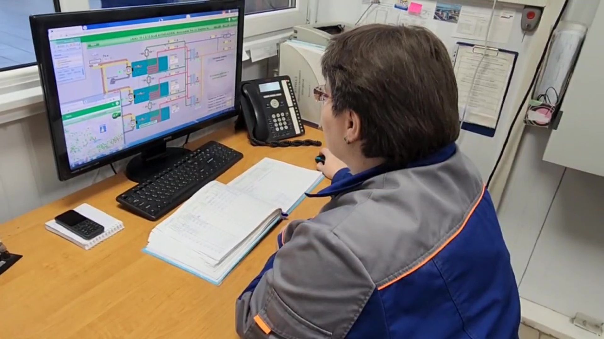 Реутов, ЖКХ, котельная, батареи, температура, теплоноситель,