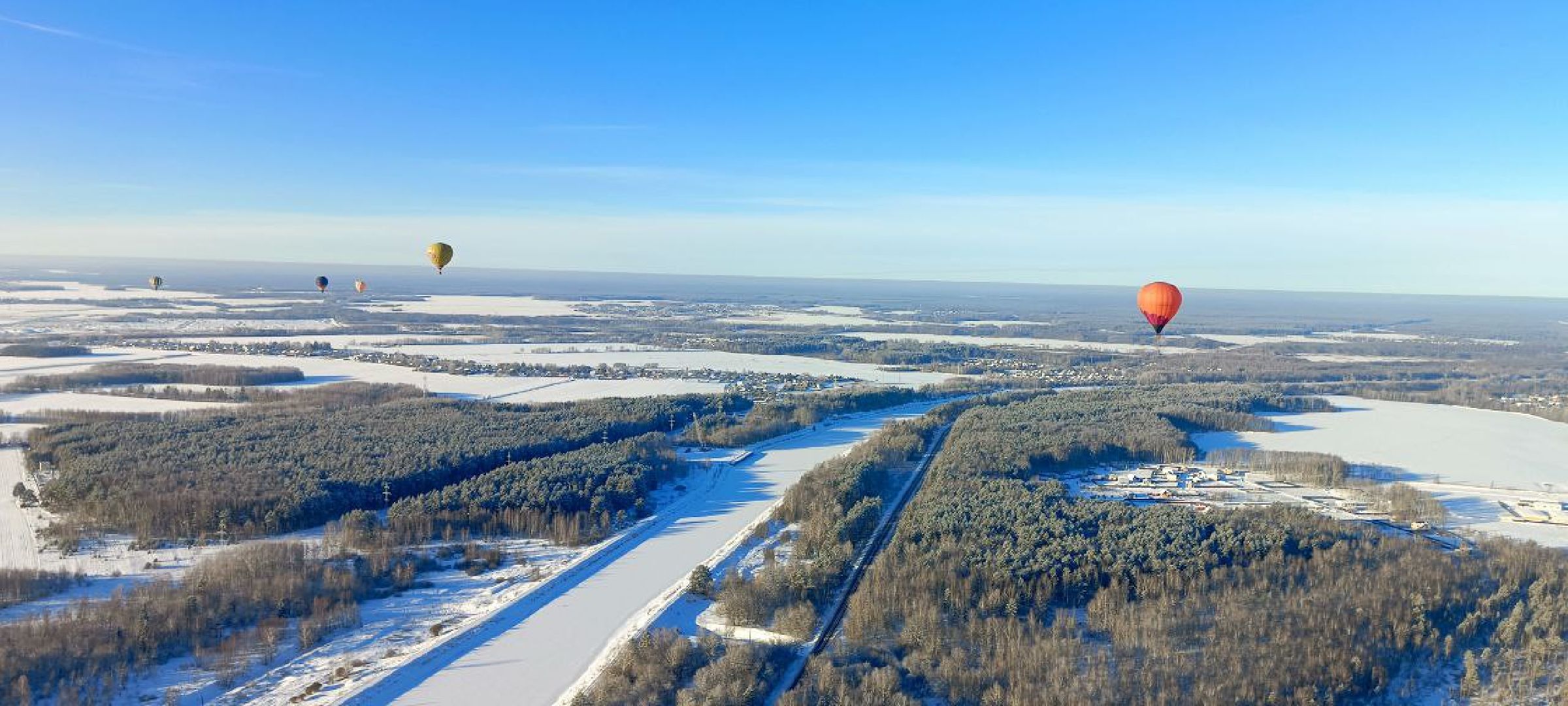 Дмитров, Фестиваль аэростатов, Яблоки на снегу,