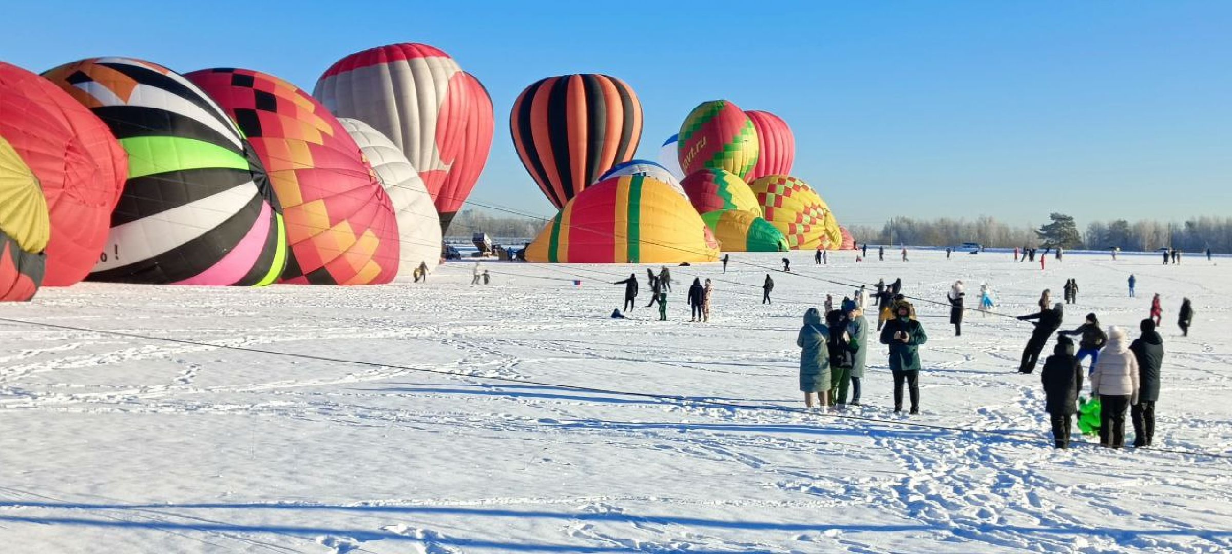 Дмитров, Фестиваль аэростатов, Яблоки на снегу,