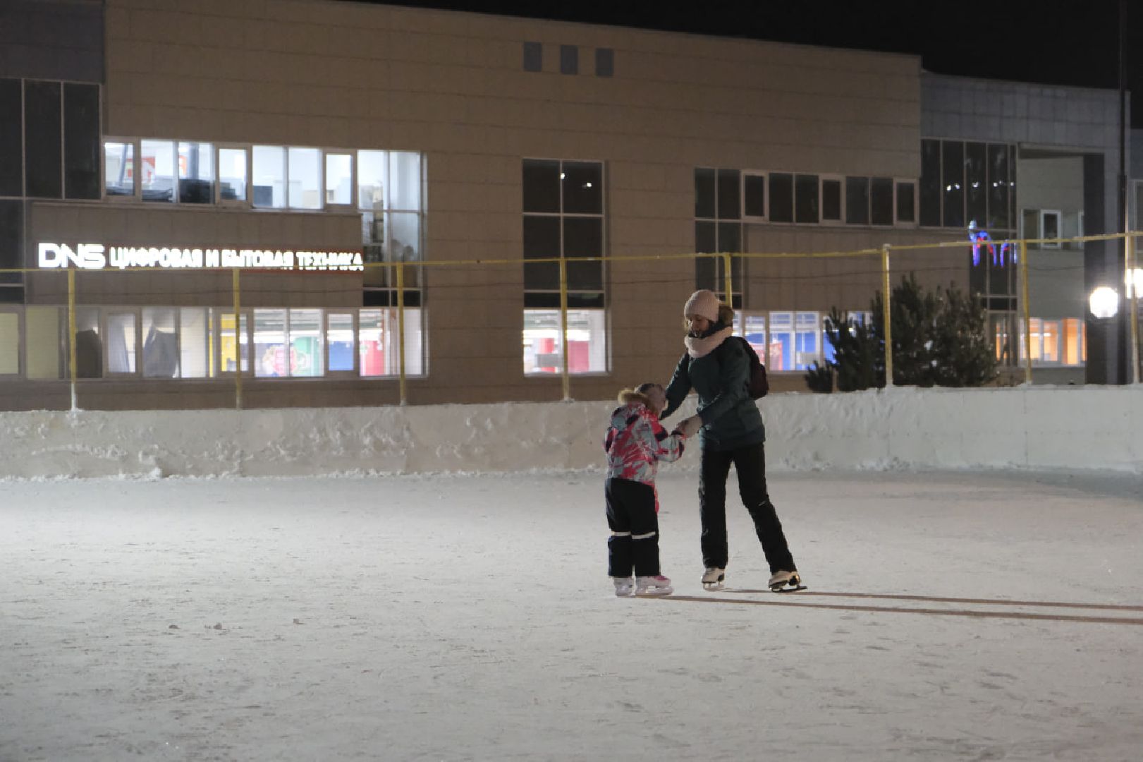 пущино, спорт, каток, дети, коньки, подмосковье, развлечения, зима,