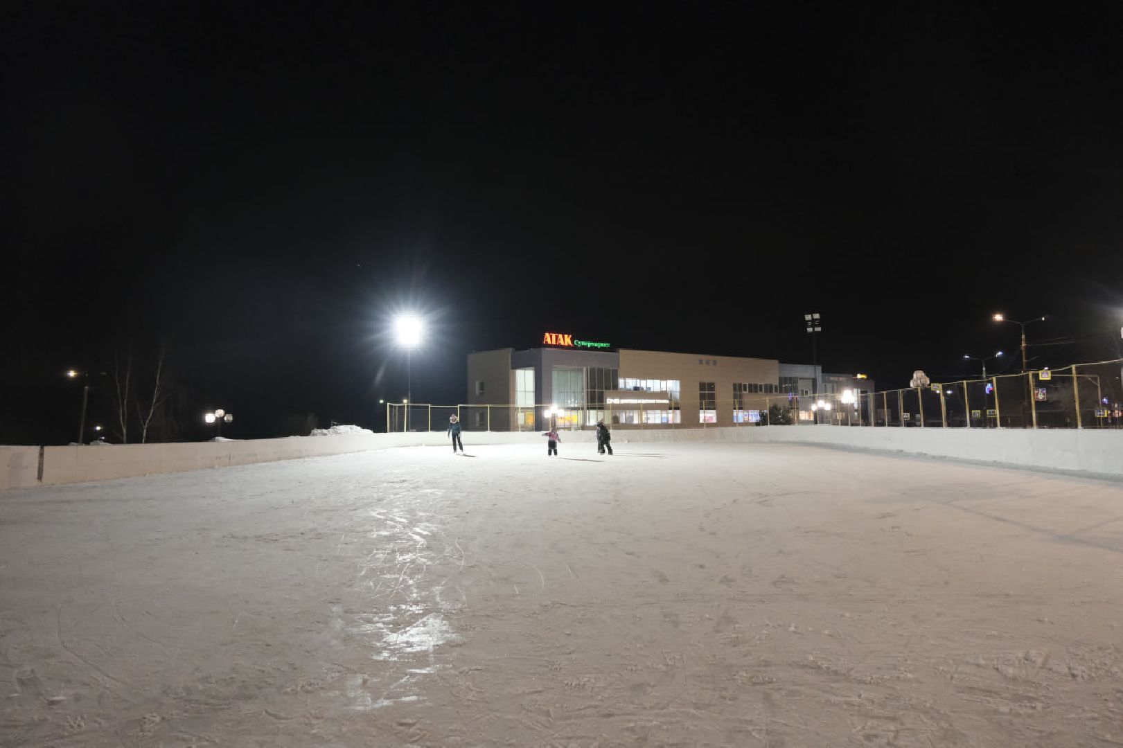 пущино, спорт, каток, дети, коньки, подмосковье, развлечения, зима,