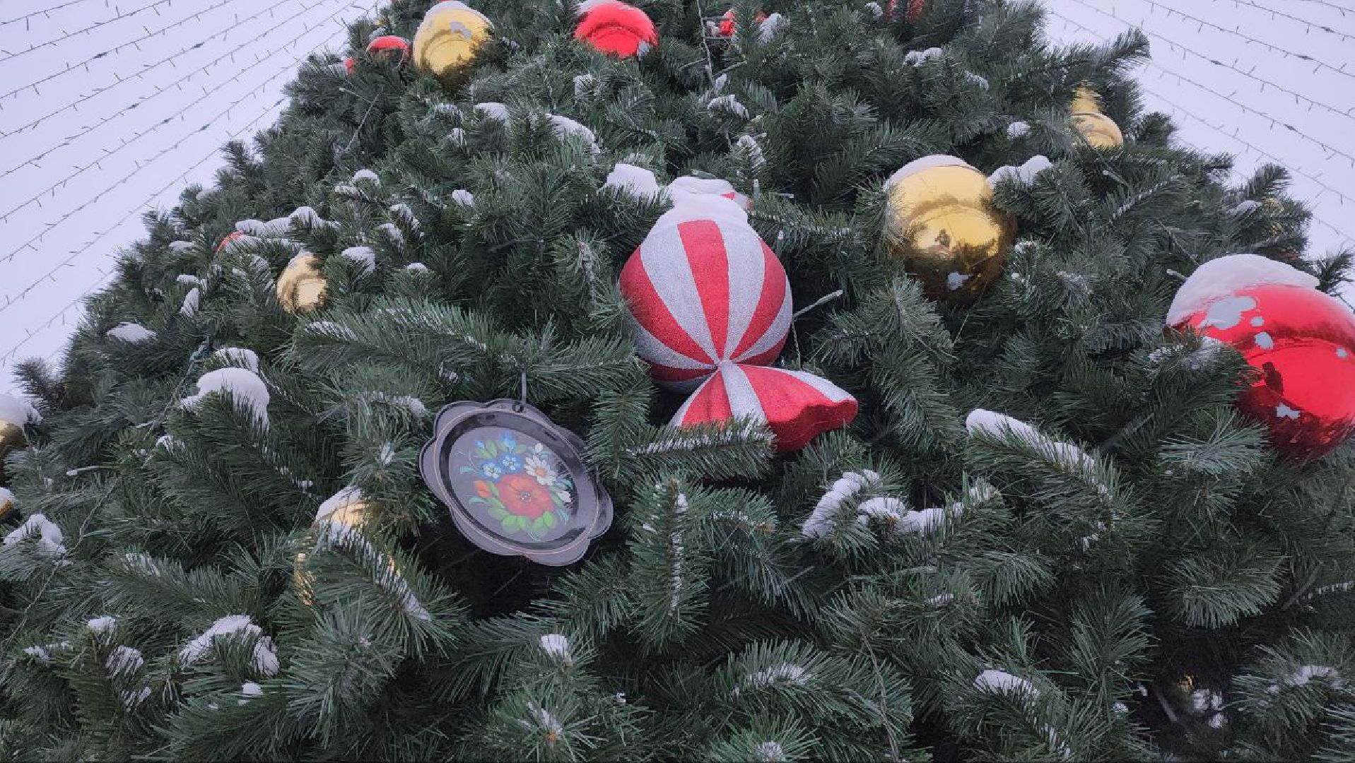 мытищи, Жостово, Фабрика росписи Жостово, Подносы Жостово, ёлка, парк мира,