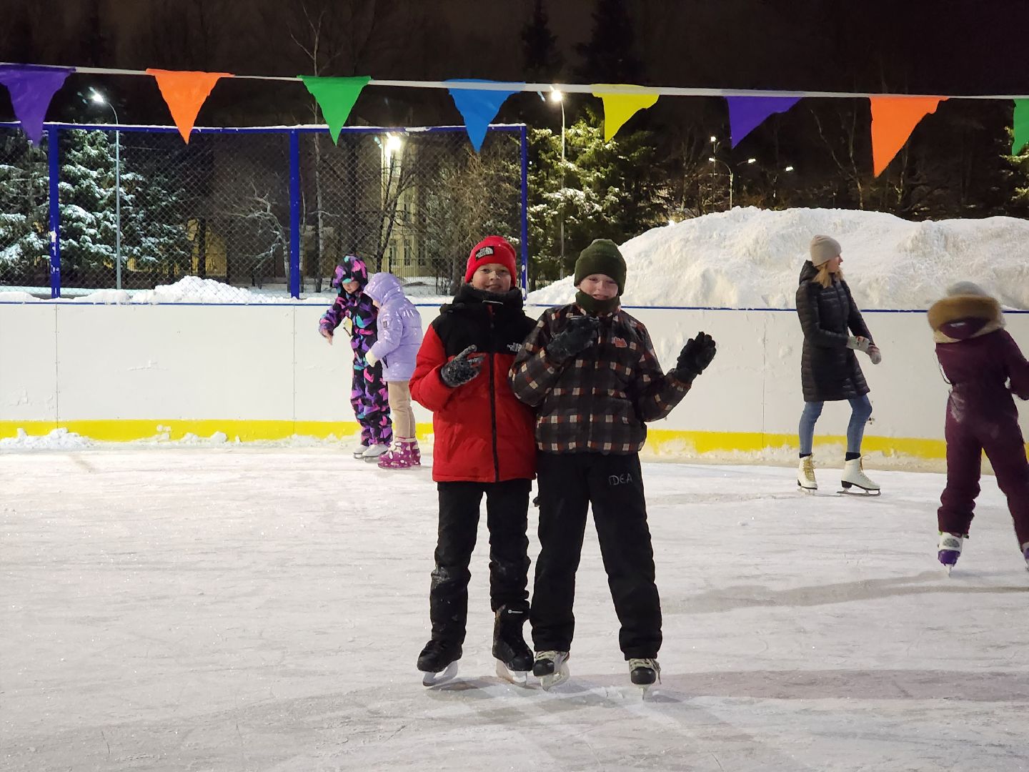 спорт, спорт подмосковья, живу спортом, восход, каток, открытие катка, зима в подмосковье,