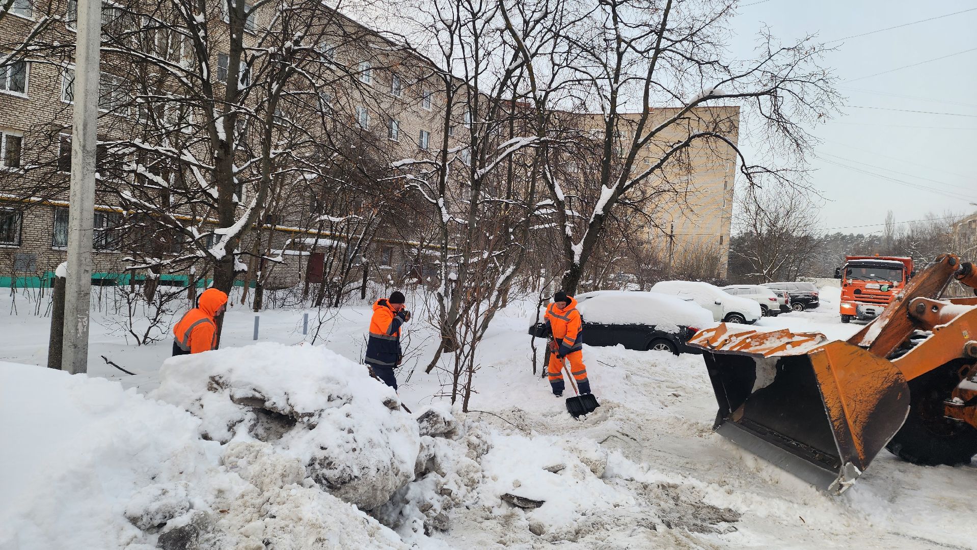 Подмосковье, городской округ пушкинский, Ивантеевка, городское хозяйство ивантеевка, вывоз снега, комунальная техника,