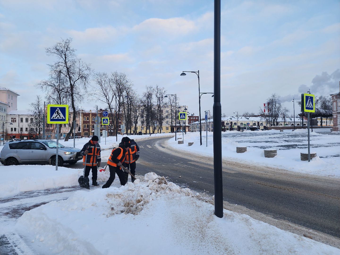 серпухов, подмосковье, уборка снега, площадь ленина,