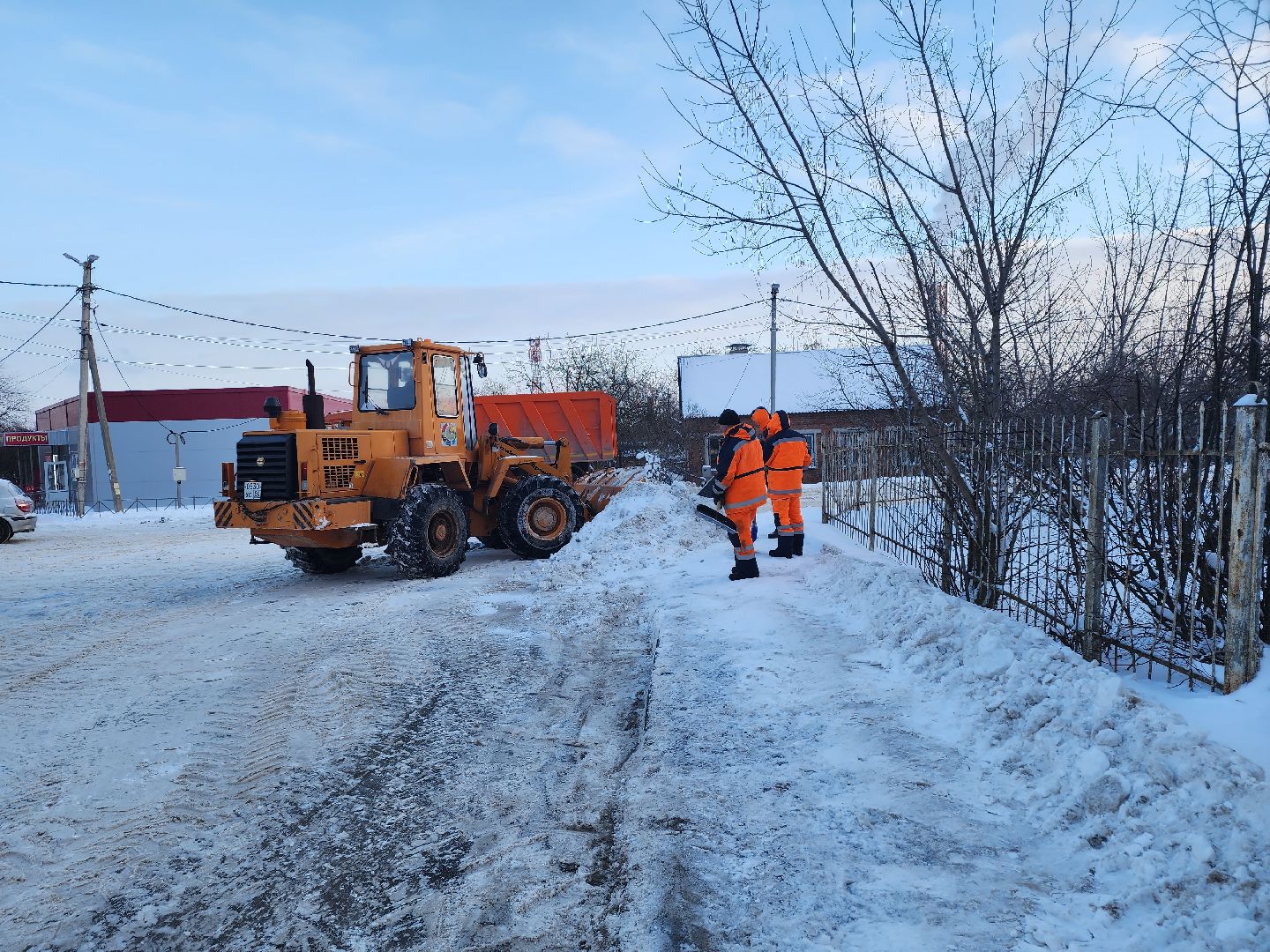 серпухов, подмосковье, убирают снег, комбинат благоустройства,