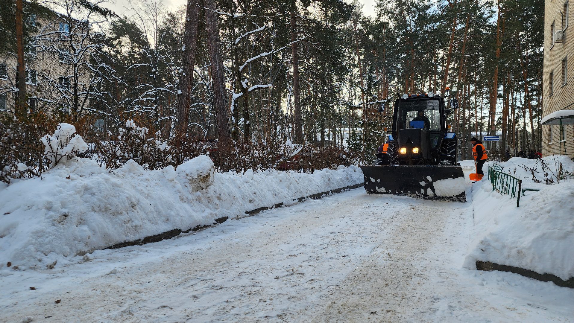 протвино, благоустойство, вывоз снега, снегопад, уборка дворов,