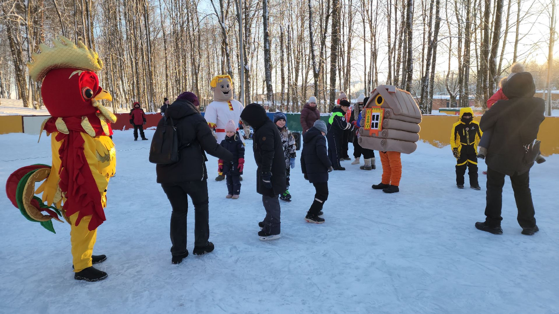 Волоколамск, парк, парки подмосковья, зима в подмосковье, дискотека, мандарины, дети, детская музыка,