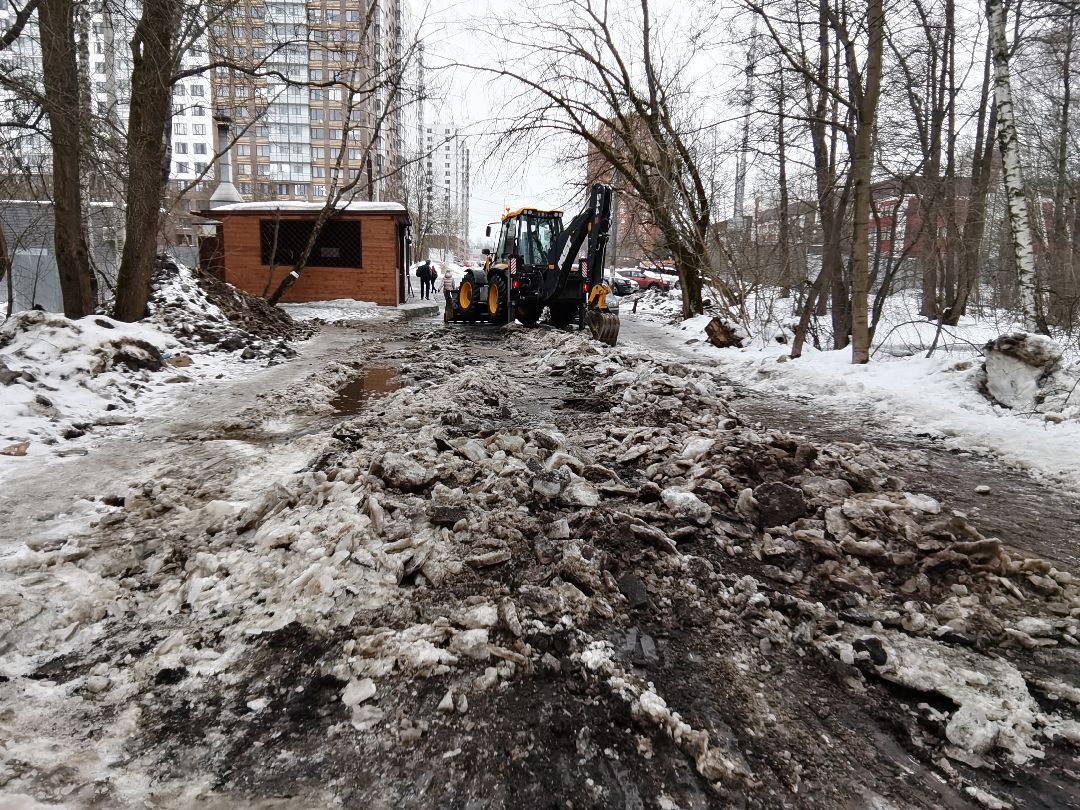 Балашиха, ЖКХ, уборка снега и наледи, чистка кровли от снега, детские площадки, дворовые территории, лёд и сосульки, коммунальные службы города, содержание территорий