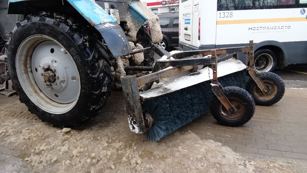 Балашиха, ЖКХ, уборка снега и наледи, чистка кровли от снега, детские площадки, дворовые территории, лёд и сосульки, коммунальные службы города, содержание территорий