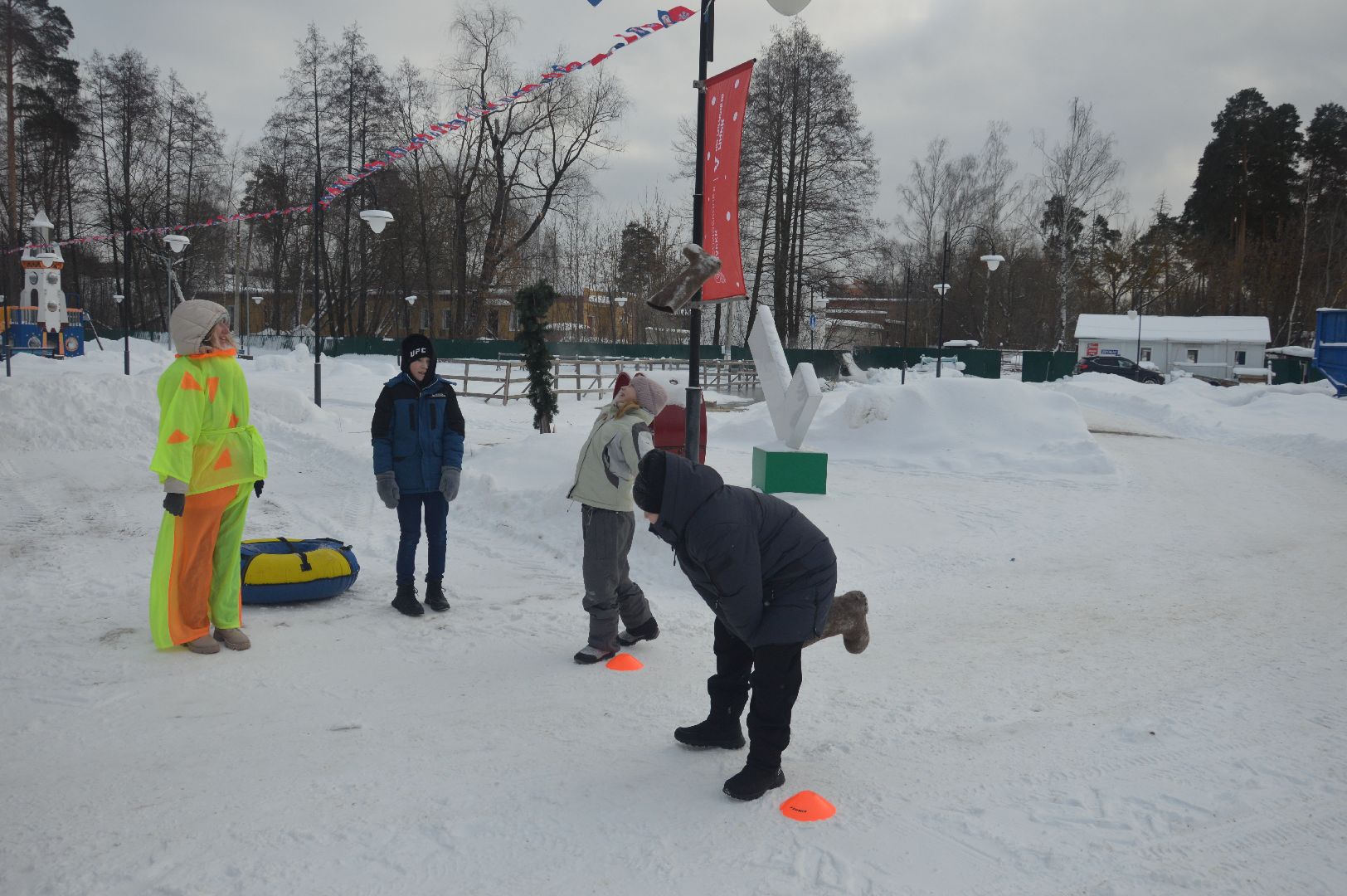шатура, парк, городской округ люди, парки подмосковья, валенки, народная забава,