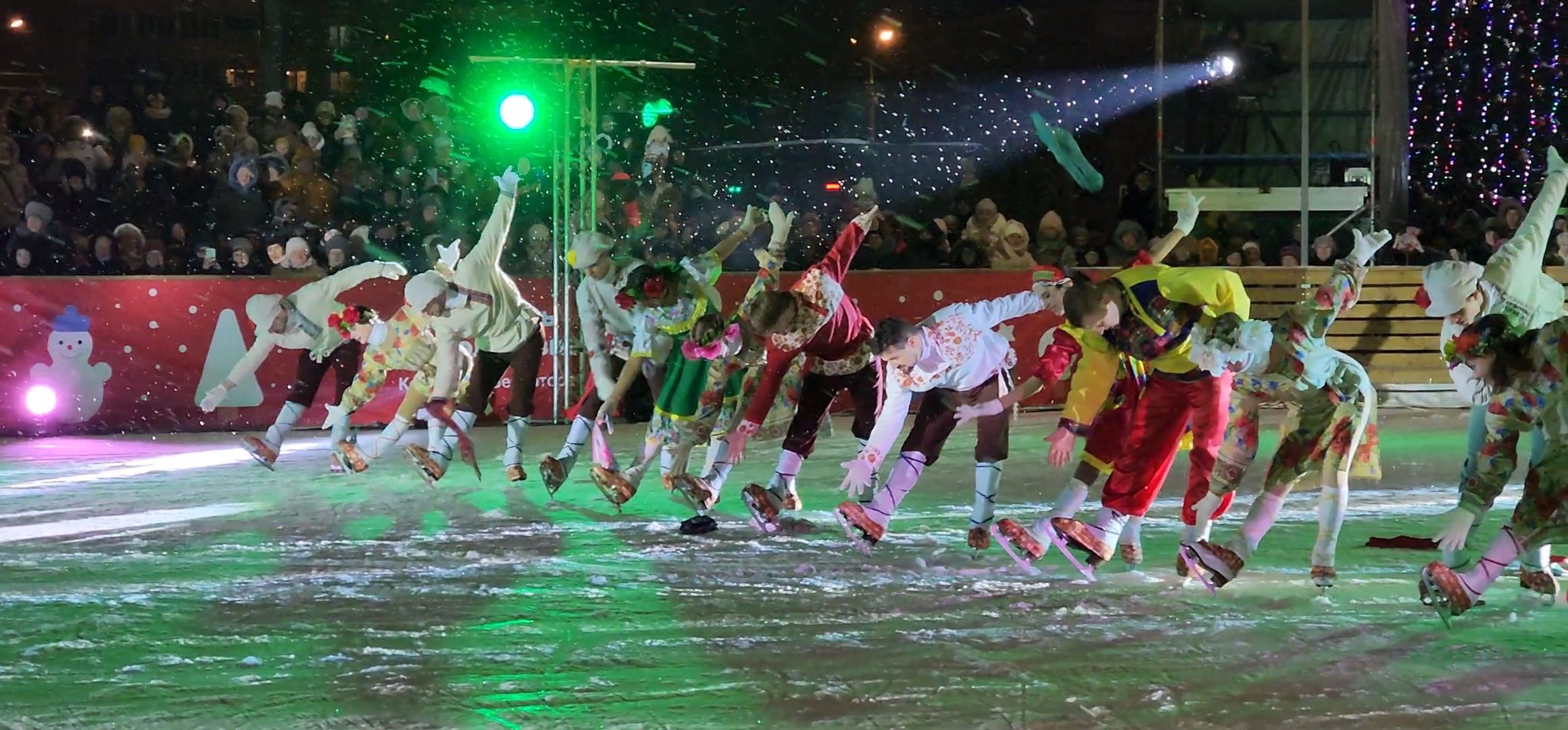 Коломна, зима в подмосковье, ледовое шоу, каток,