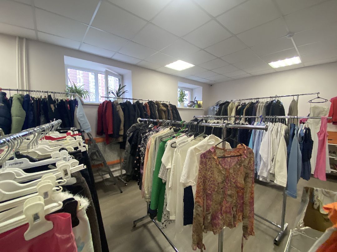 Краснознаменск, благотворительный проект, Добрый шкаф, помощь, Мария Волошина, Олег Рожнов