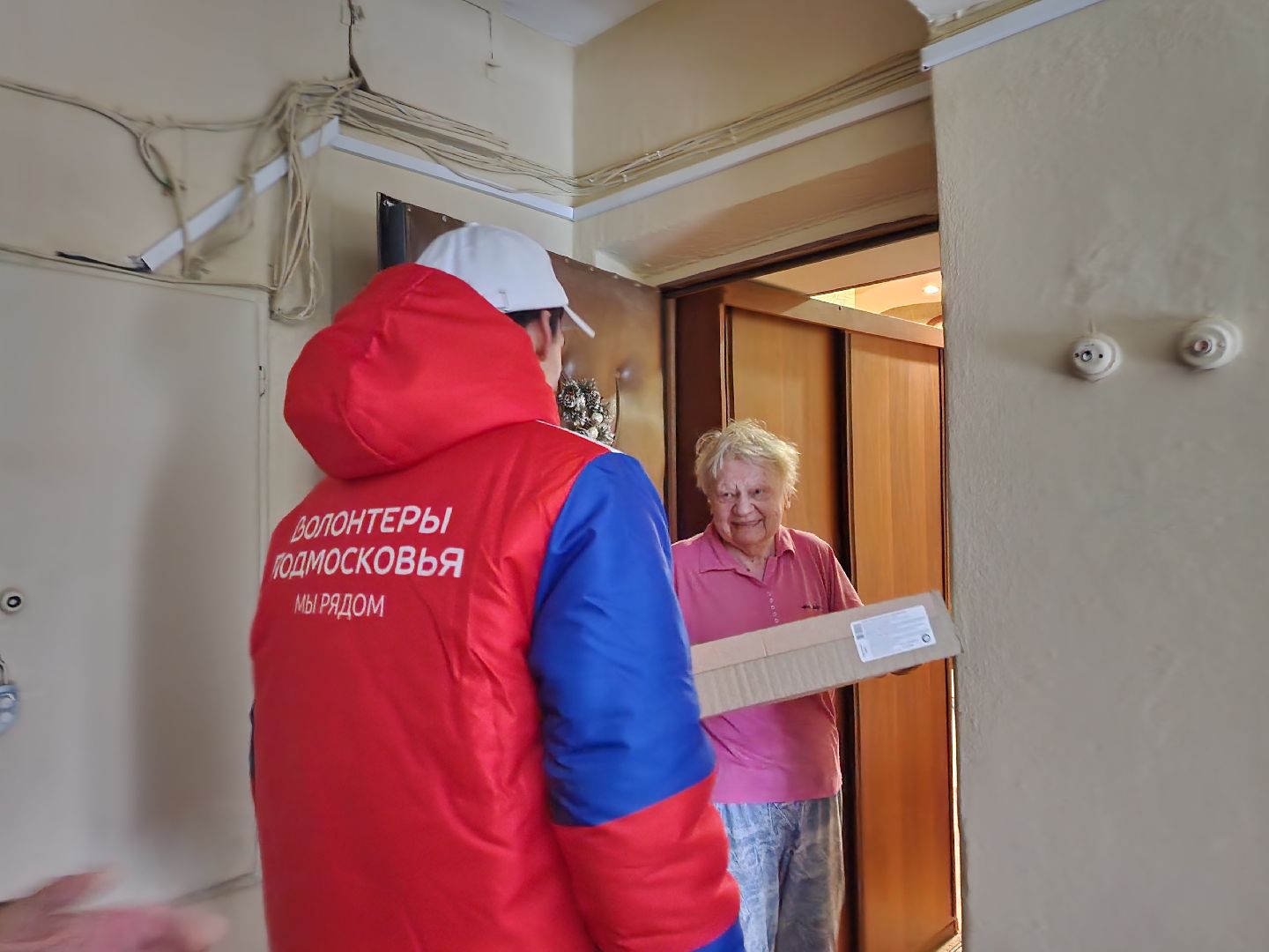 подольск, волонтеры, помощь, фудтраки,