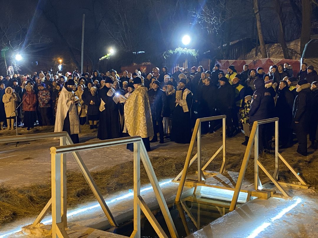 Долгопрудный, общество