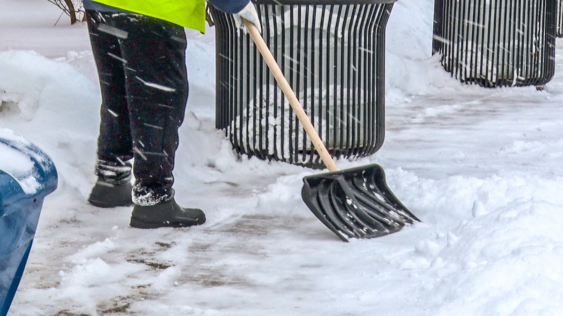 Клин, общество, ЖКХ, дворники, зима, снегопад,