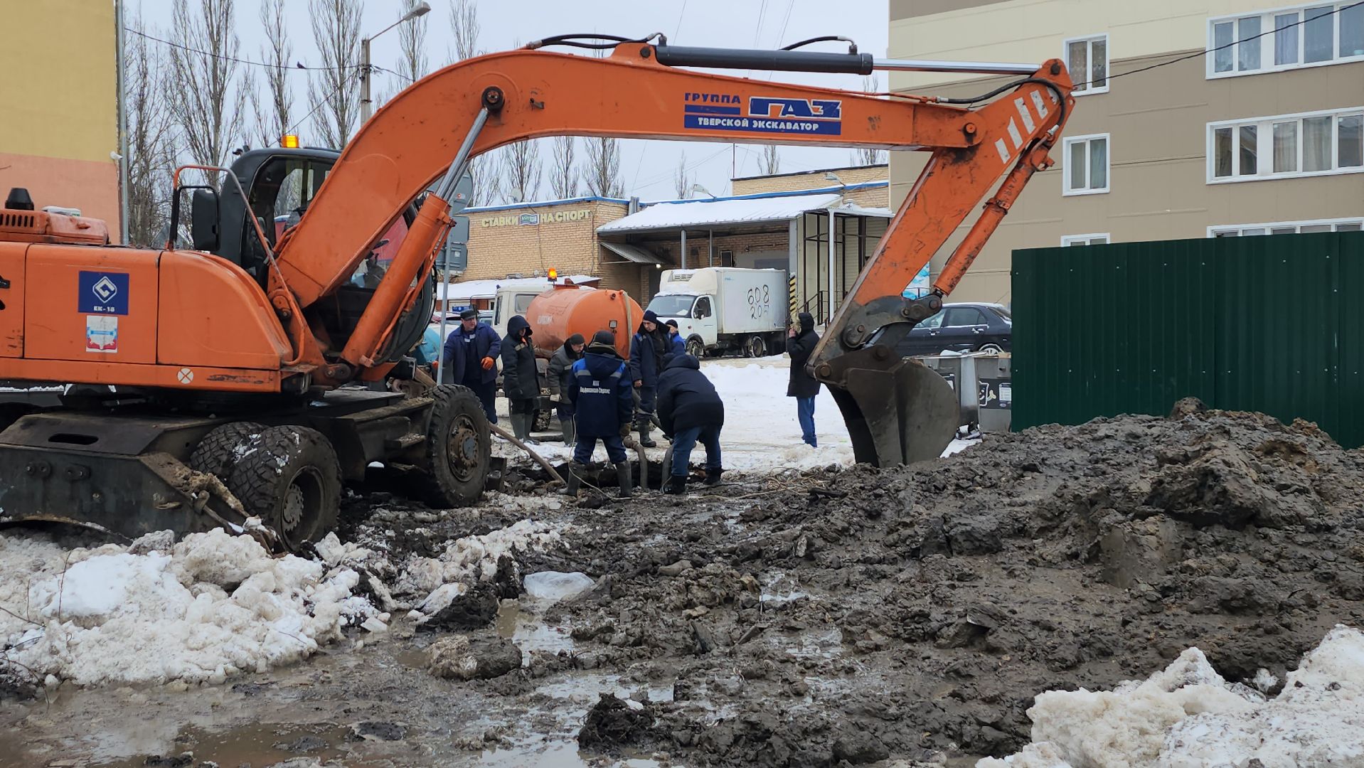 серпухов, ЖКХ, прорыв трубы, коммунальщики, водопровод,