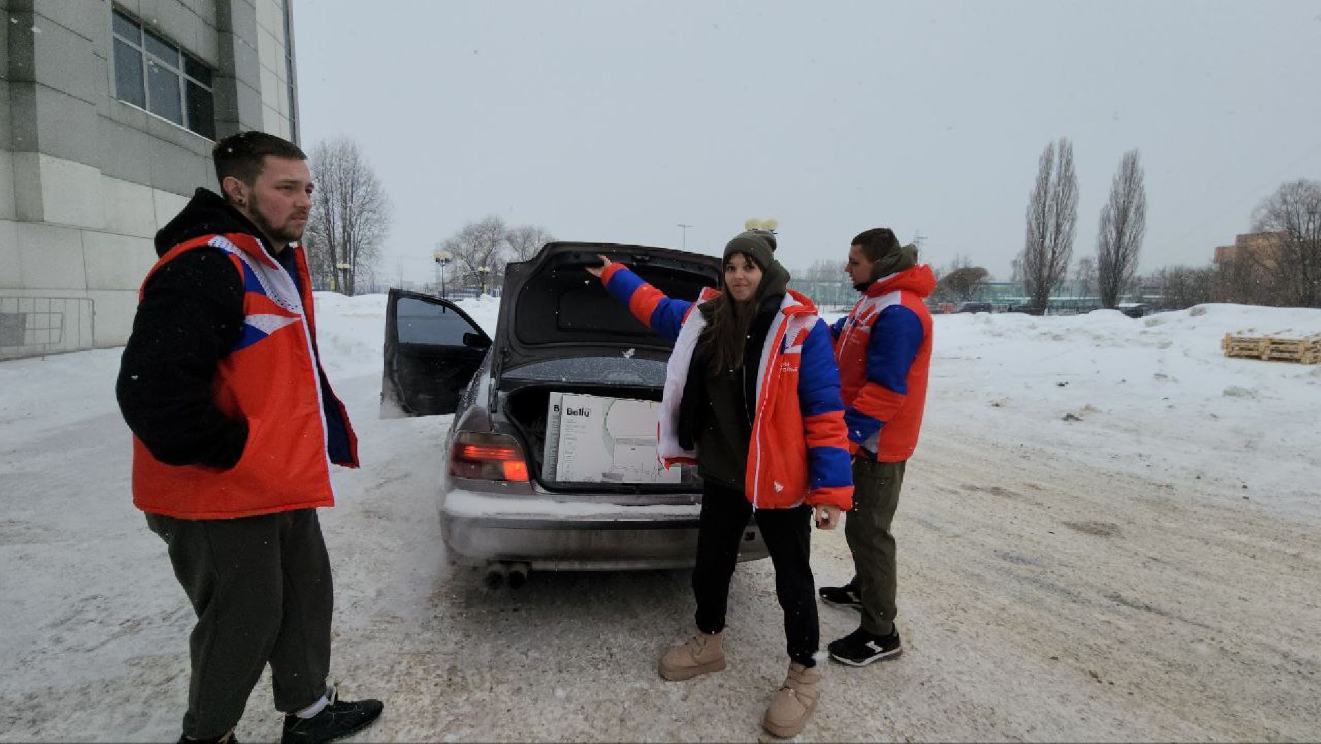 подольск, городской округ подольск, подмосковье, ЖКХ, волонтеры, помощь жителям, обогреватели, тепло жителям, добрые дела, помощь военнослужащим,