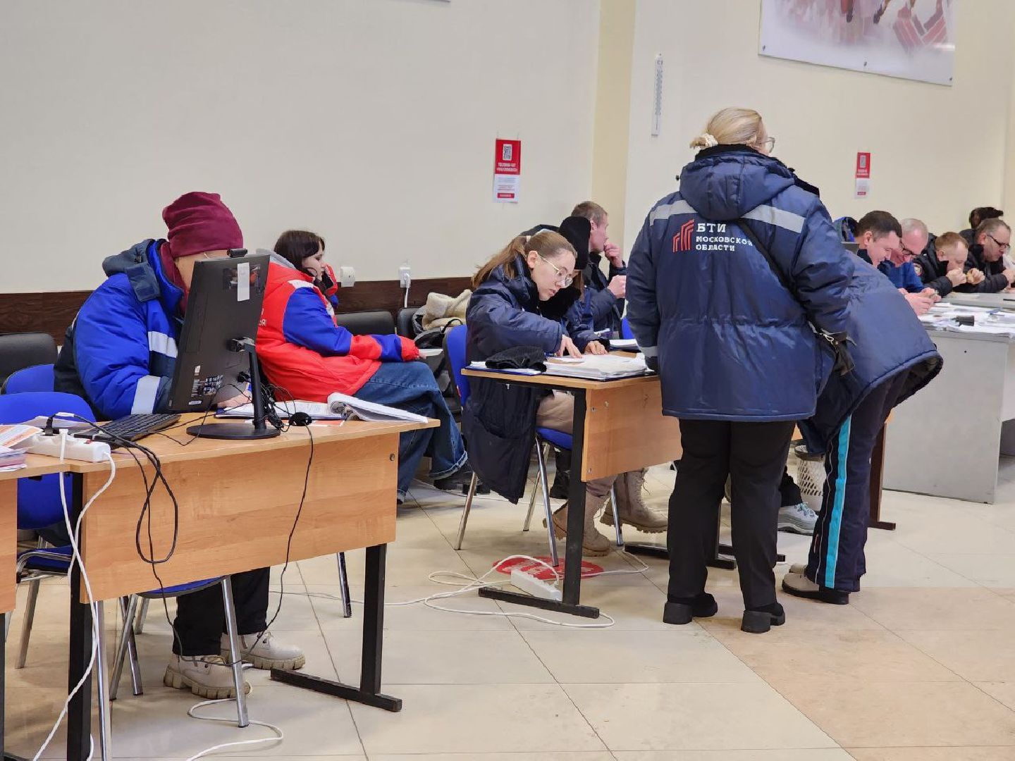 подольск, городской округ подольск, подмосковье, ЖКХ, волонтеры, помощь жителям, обогреватели, тепло жителям, добрые дела, помощь военнослужащим,