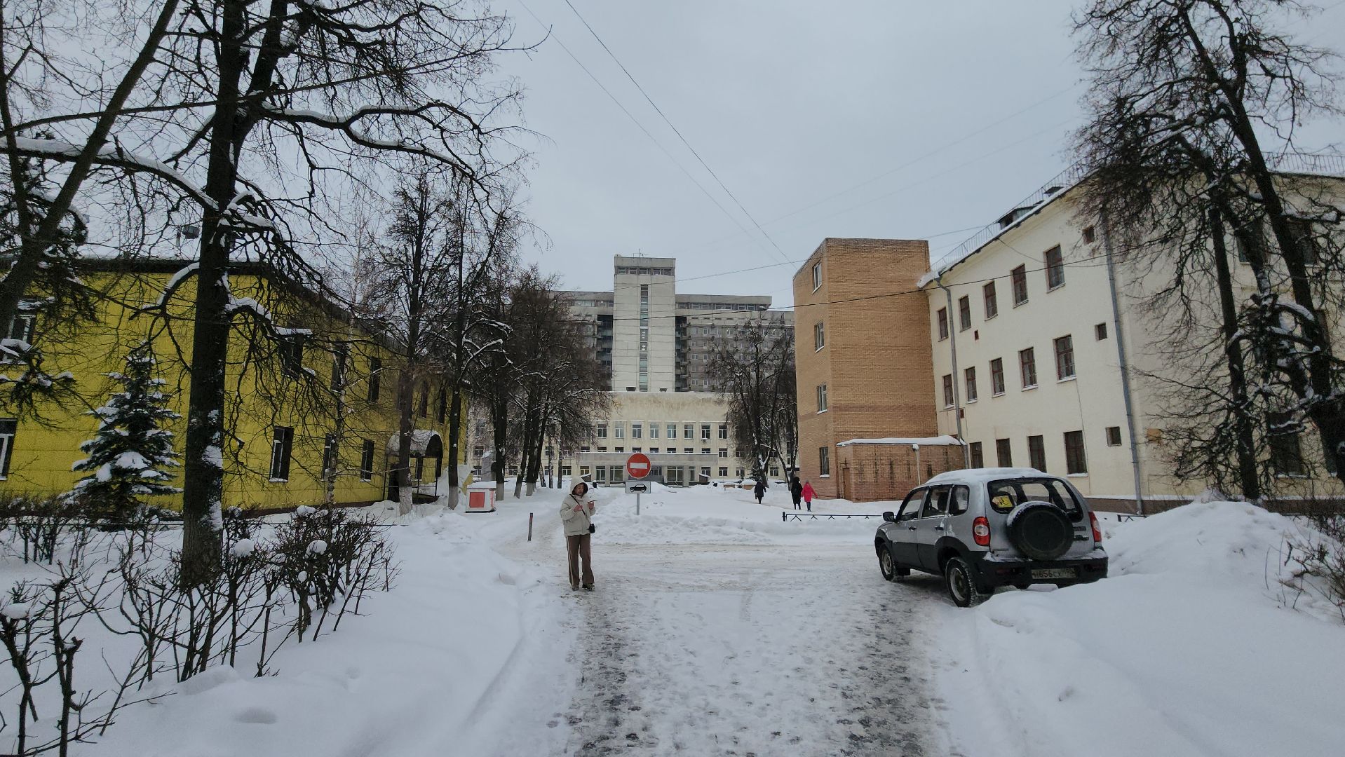 взрослая поликлиника, Жуковская ОКБ, капитальный ремонт, Аубакиров, Семенов,