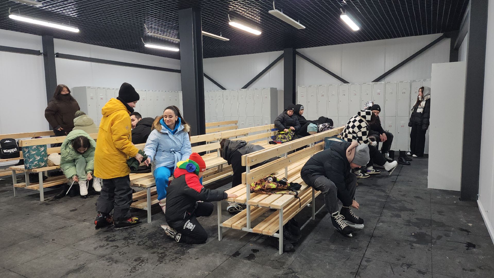 Зима в Подмосковье, каток, Центральный парк, Ногинск, Богородский городской округ,