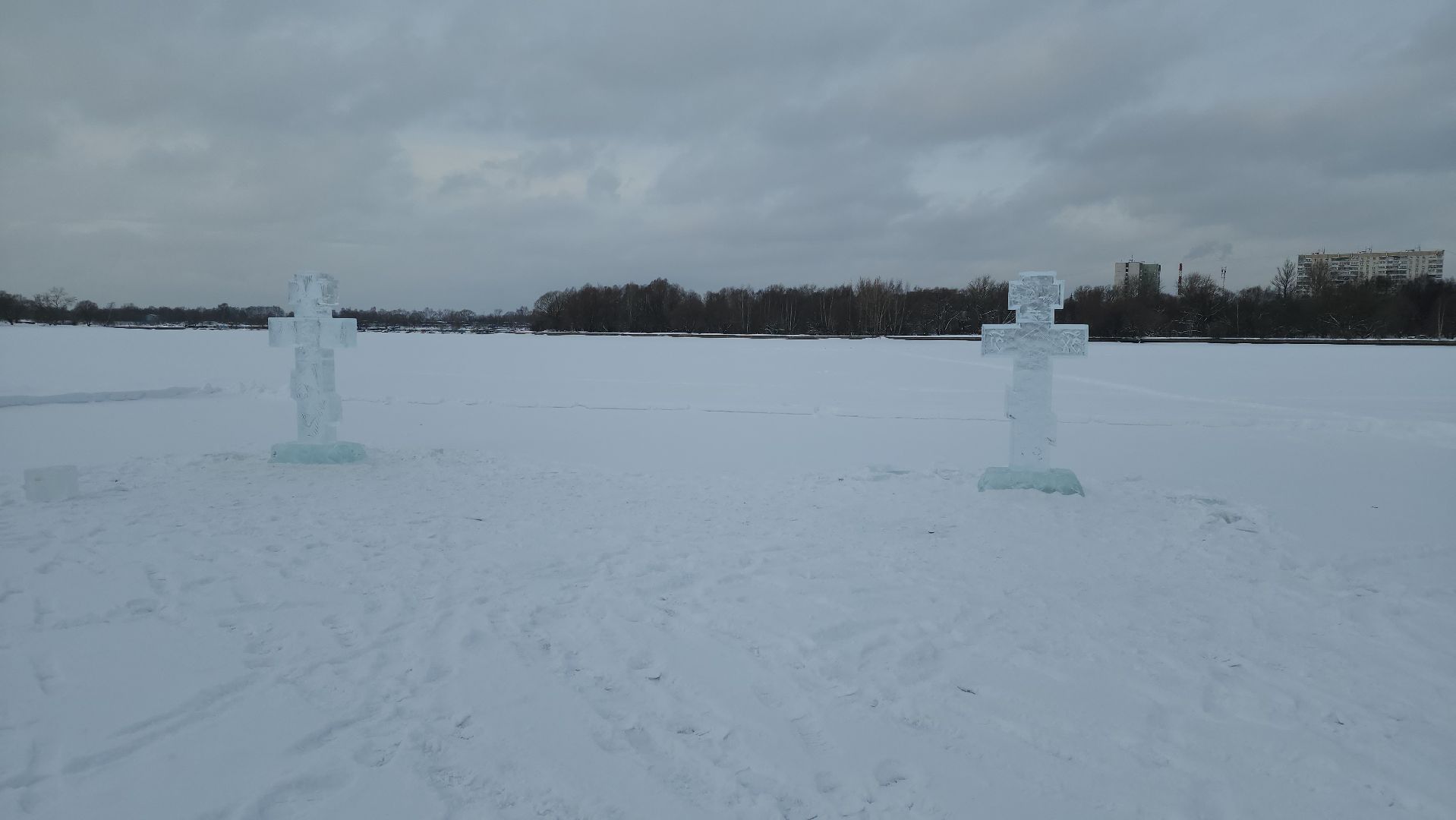 Долгопрудный, крещение господне, купель, Ледяные фигуры, арка,