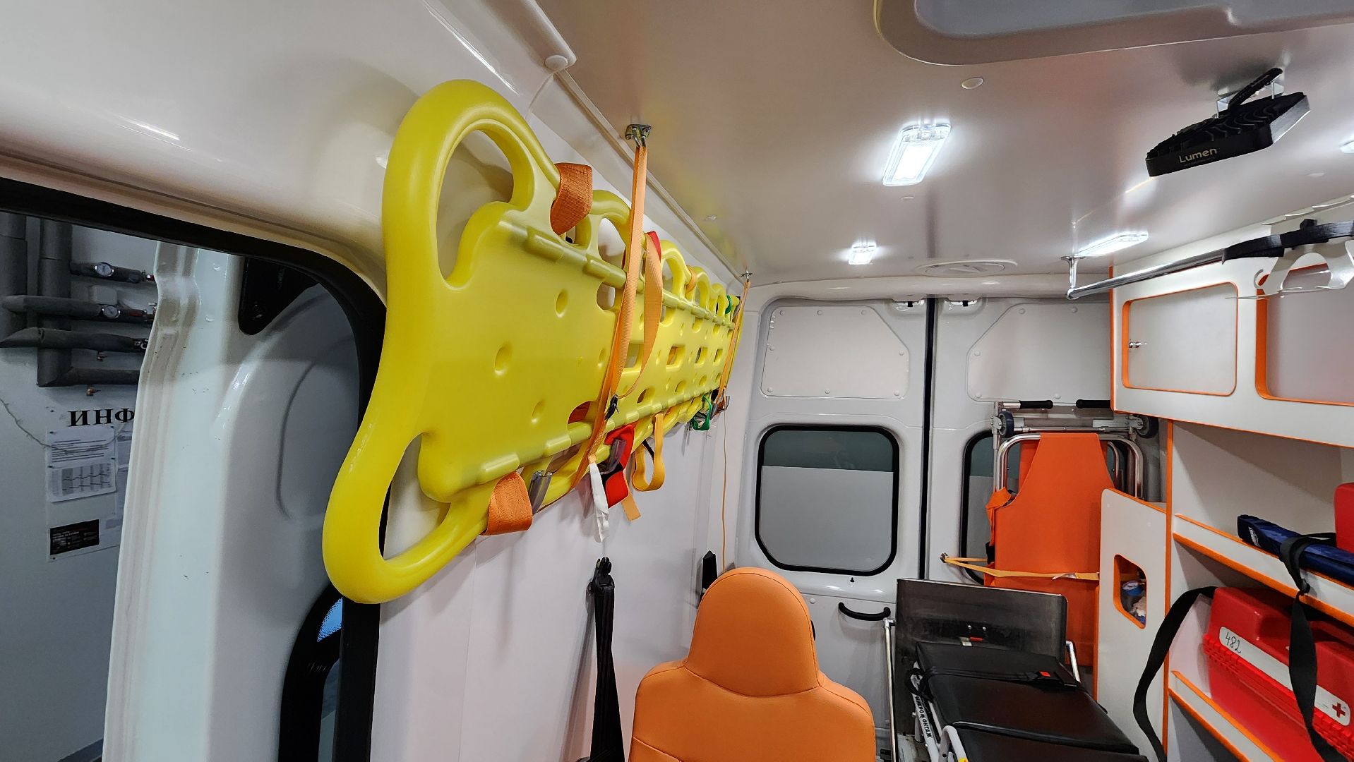 кашира, скорая помощь, новая машина, газель, обновление автопарка, пневматическая подвеска, ивл, дефибриллятор,