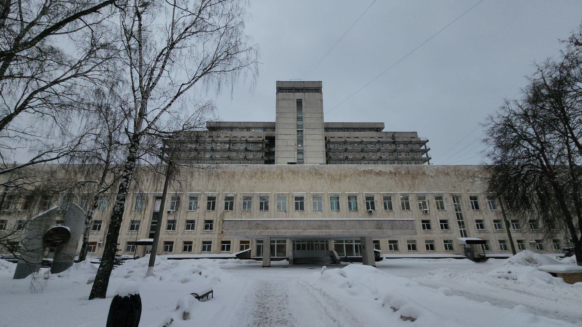 Приведи друга, Жуковская ОКБ, акция, выплата, 40 тысяч рублей, Семенов, специалист, медик,