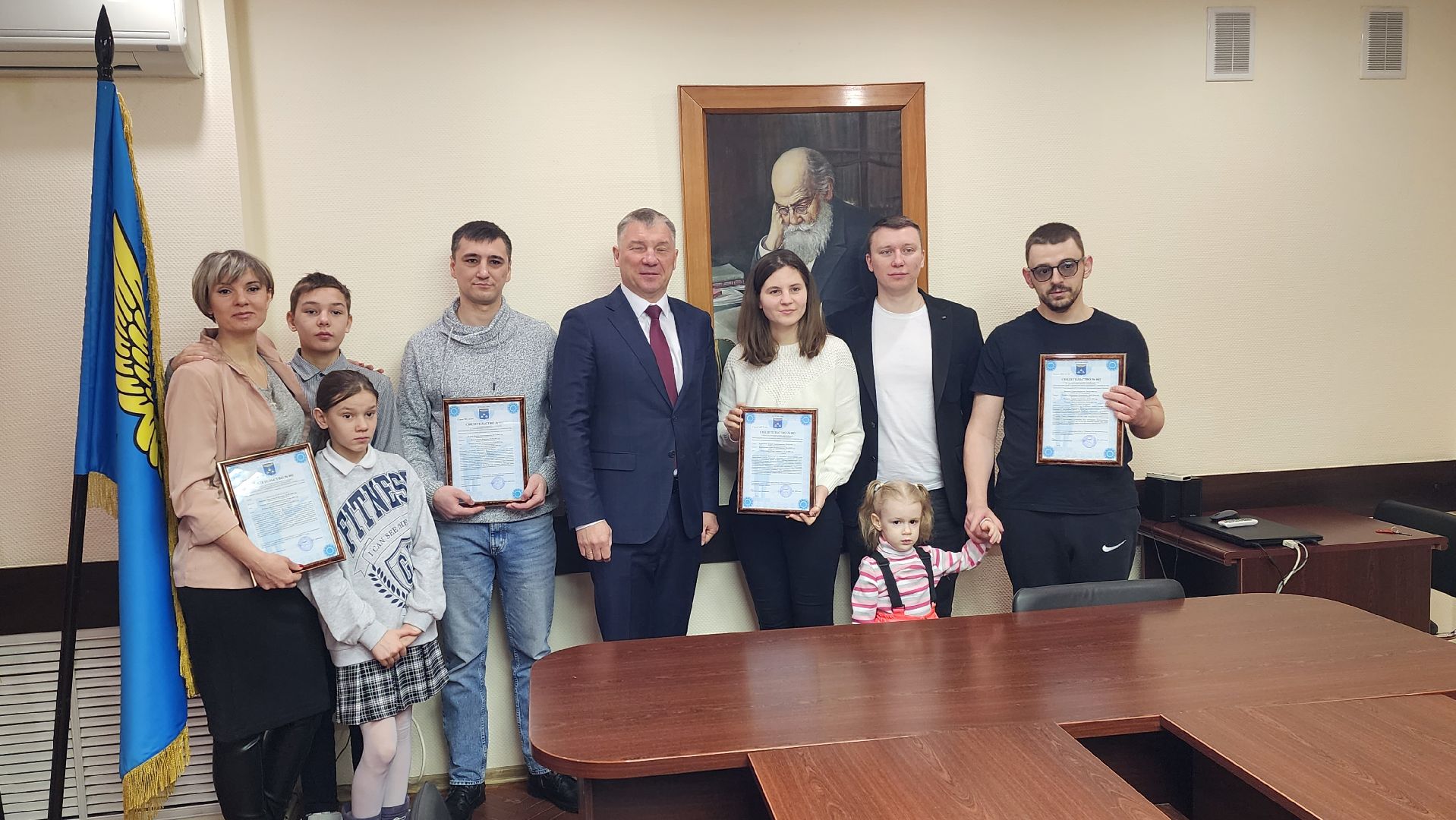 Жилье, сертификат, улучшение жилищный условий, нацпроект, Аубакиров,