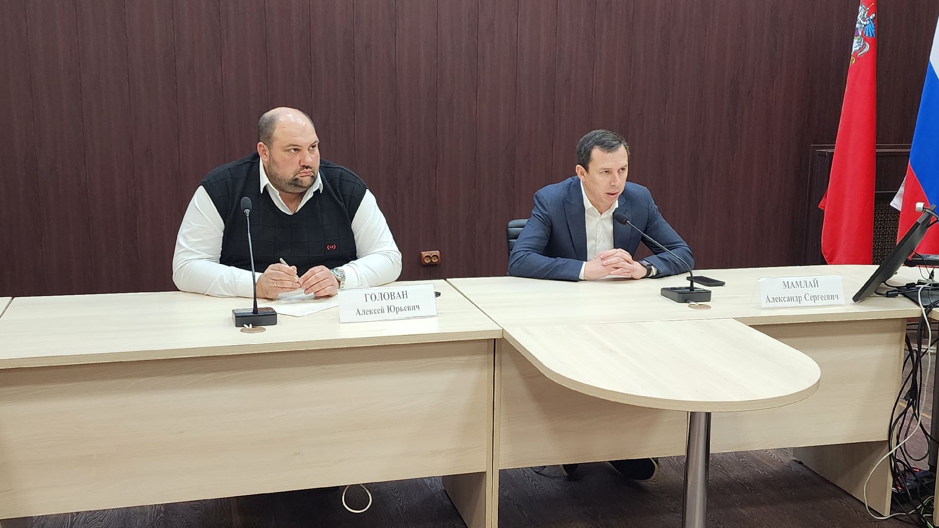 Солнечногорск, Транспорт, Автобусы, Депутаты, Общественная палата,выездная администрация,