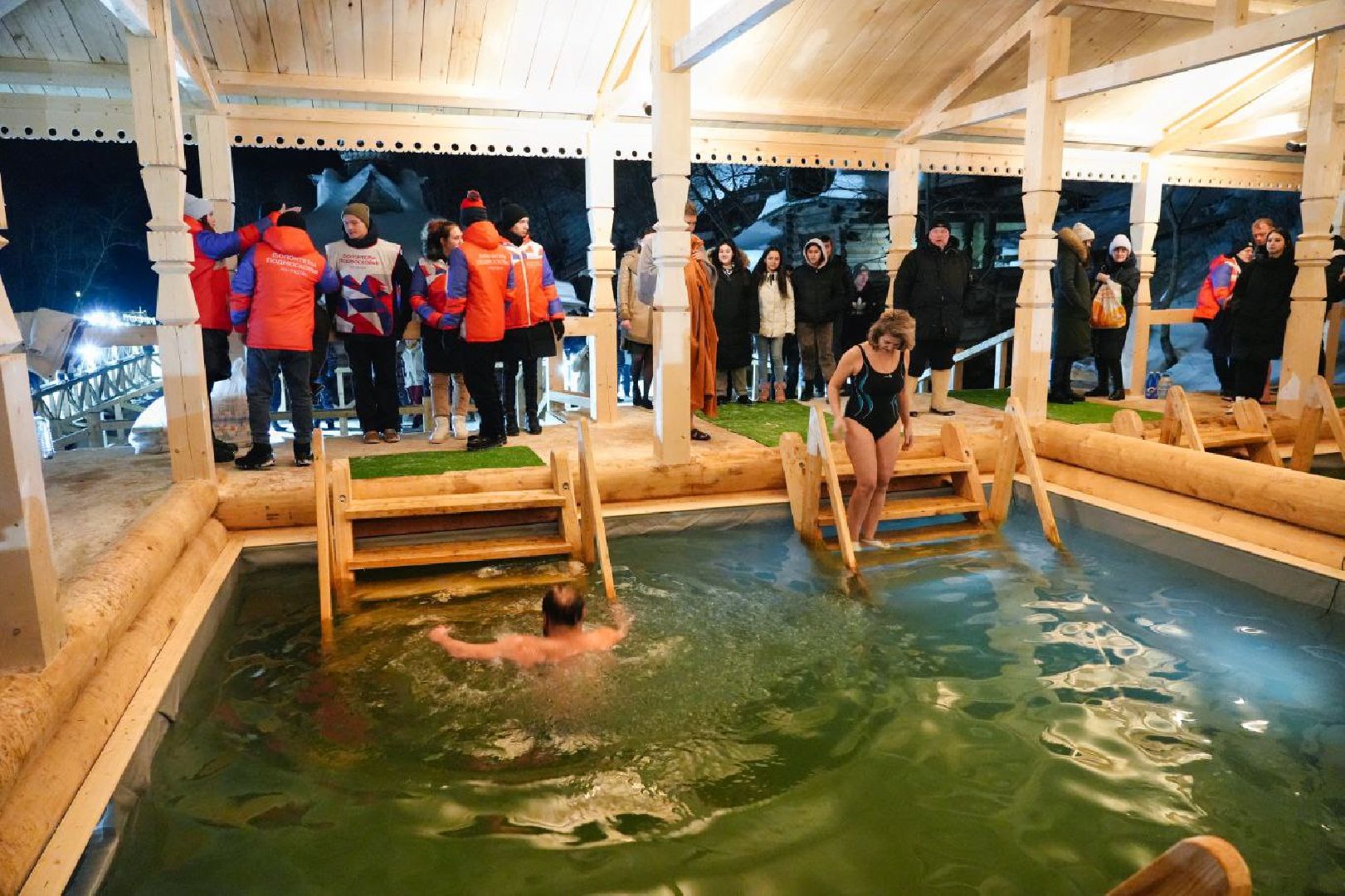 Сергиев Посад, Крещение, Крещение Господне, Праздник, Медицина, Советы врачей, Крещенские купания,